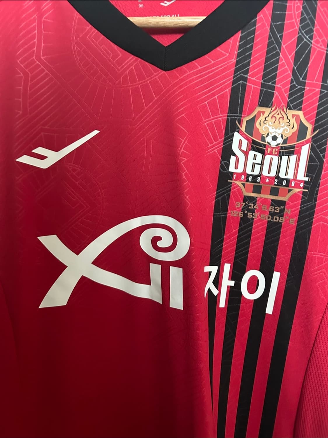 24시즌 fc서울 김진야 친필싸인 유니폼 팝니다 상품이미지4