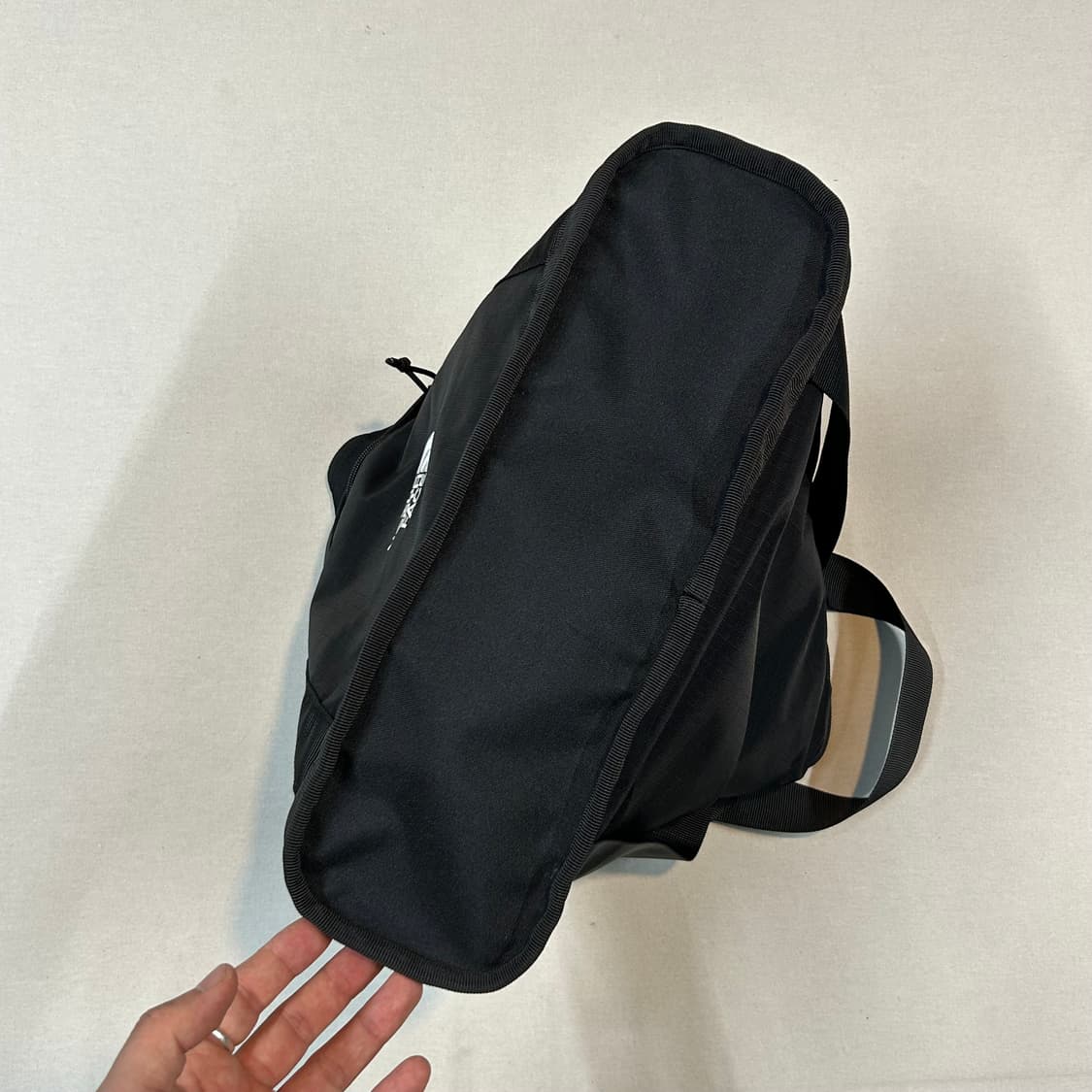 노스페이스 블랙 숄더백 토트백 상품이미지5