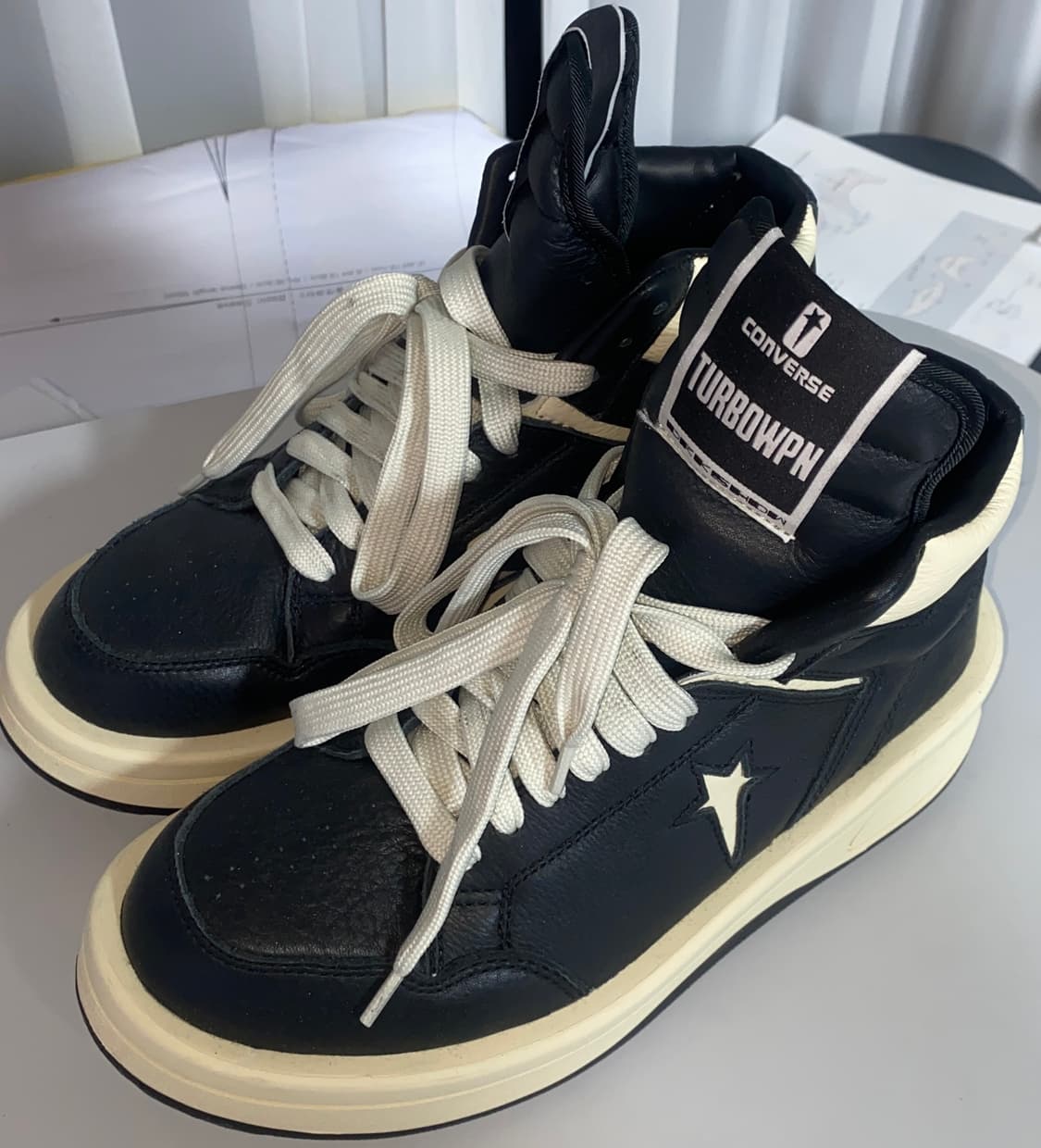 컨버스 다크쉐도우 터보웨폰 블랙 크림 (255) 상품이미지1