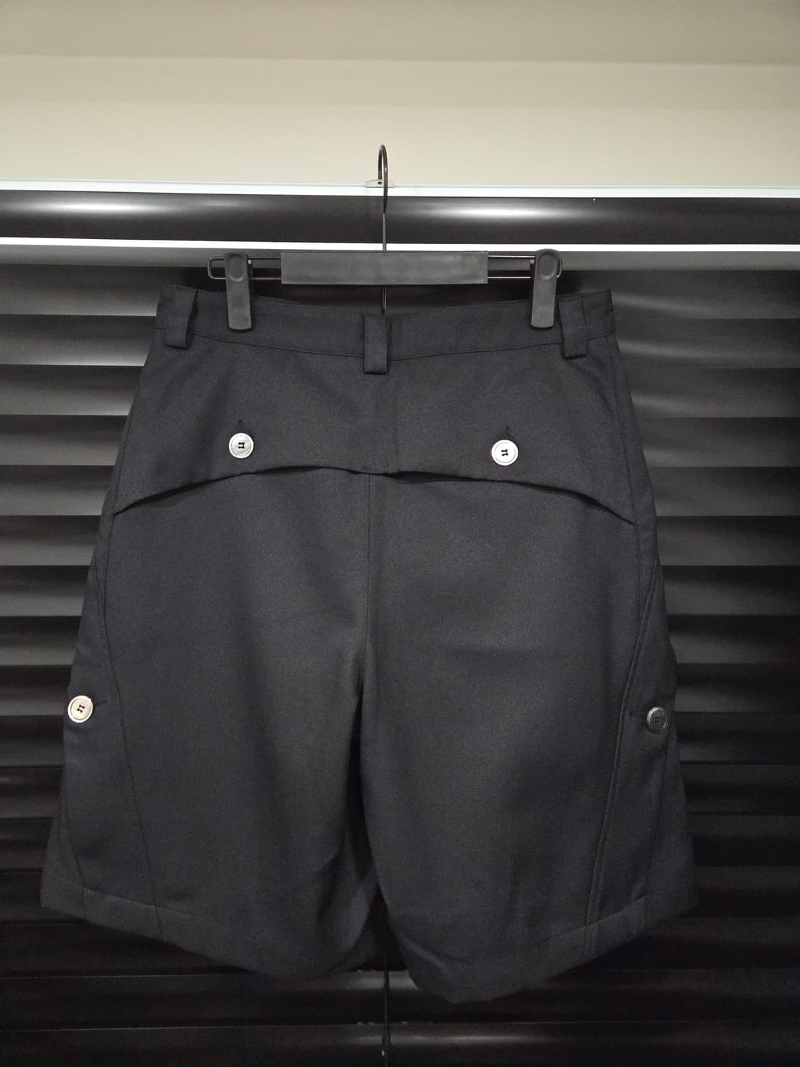 큐레이티드 퍼레이드 WHALE SHORTS BLACK 46 상품이미지4
