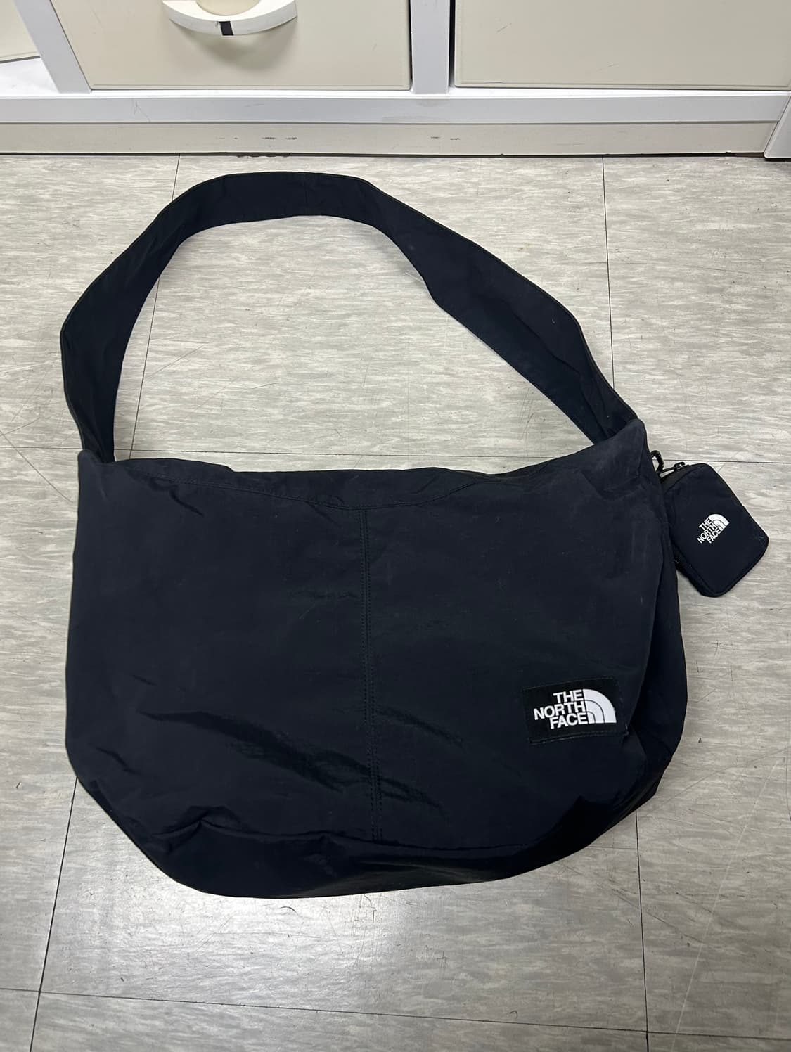 노스페이스 블랙 크로스백 상품이미지2