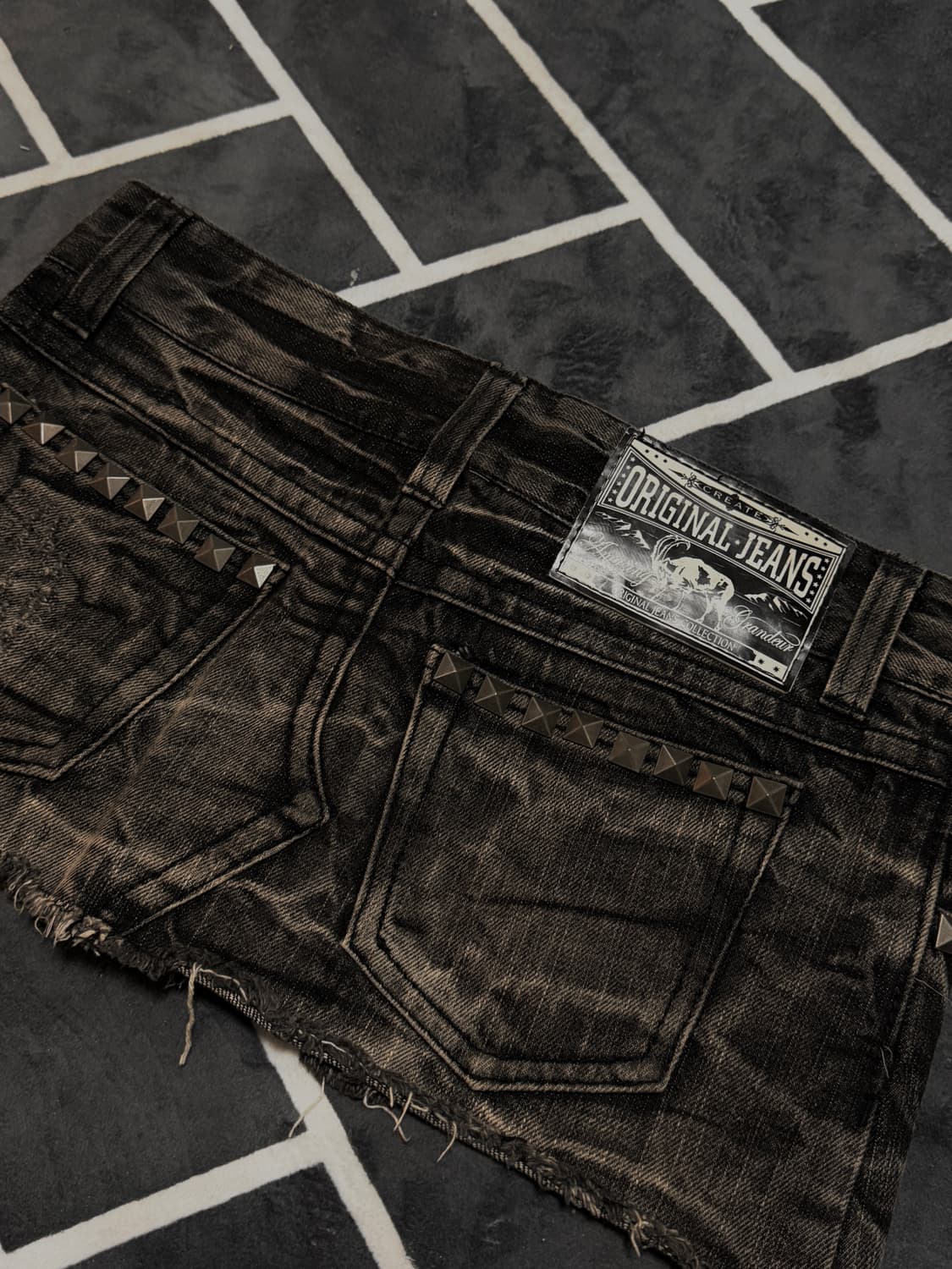 후루이 빈티지 스터드 로우라이즈 미니 스커트 상품이미지1