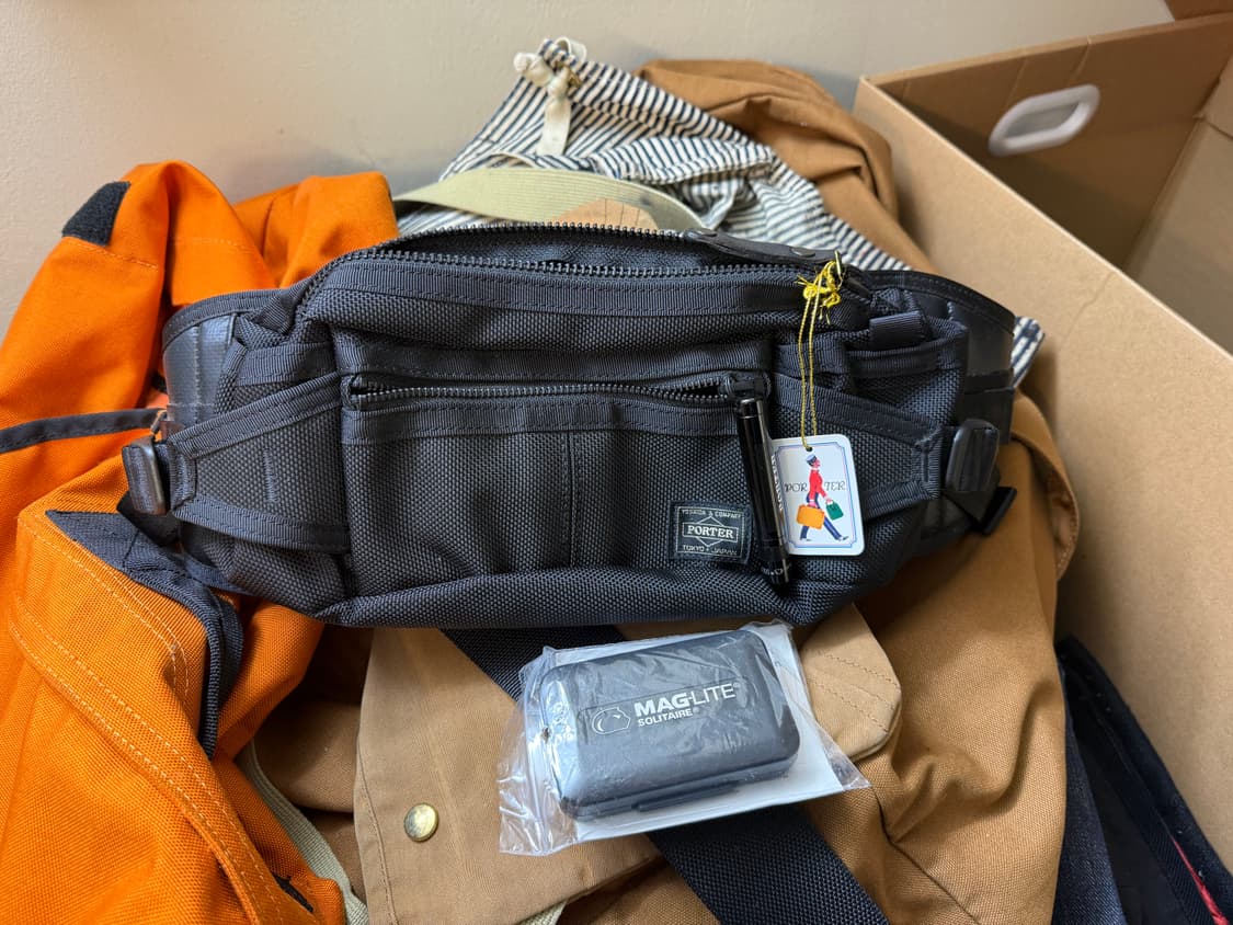 포터 새상품 크로스백  상품이미지1