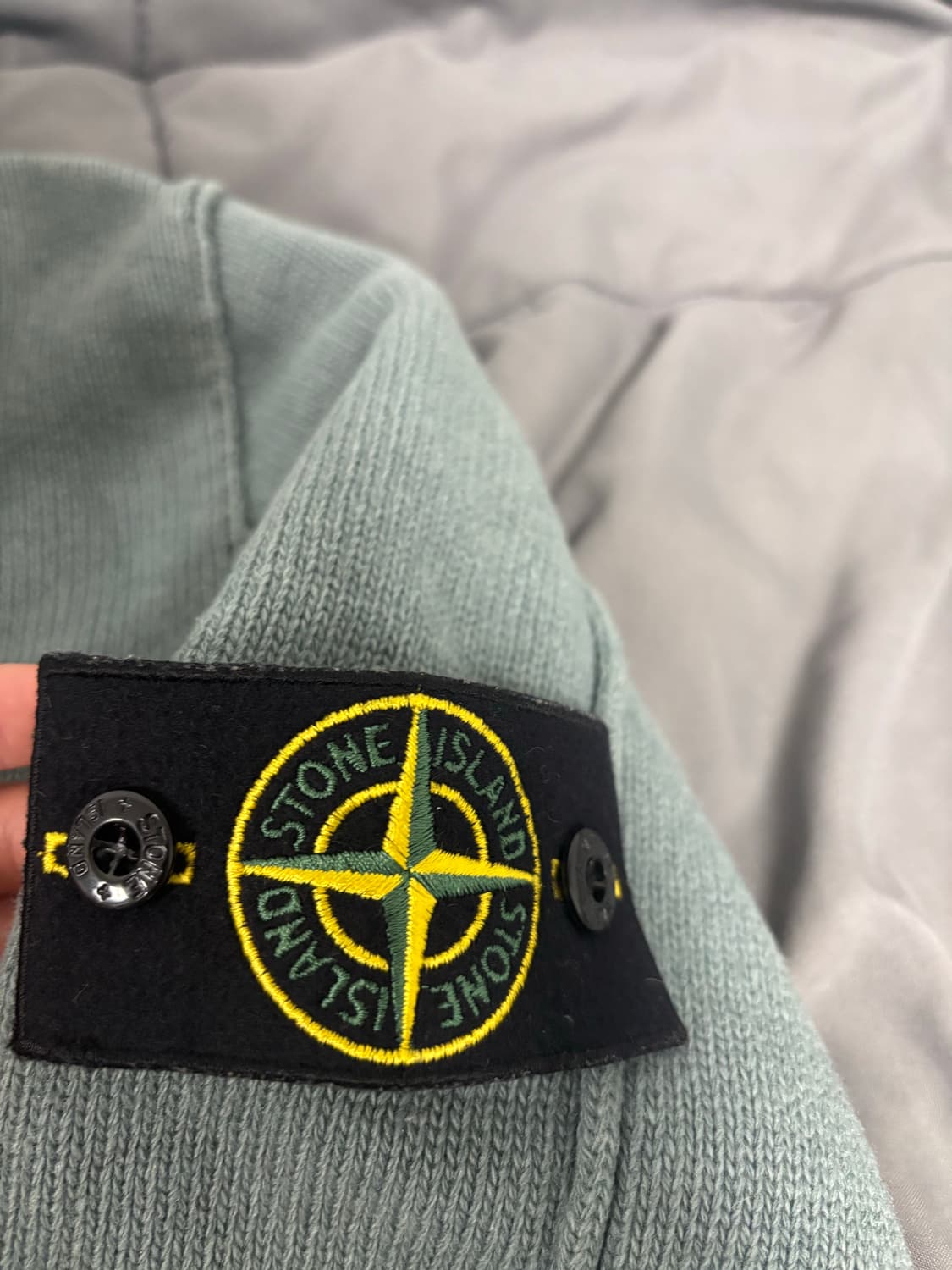 스톤아일랜드 니트집업 상품이미지3