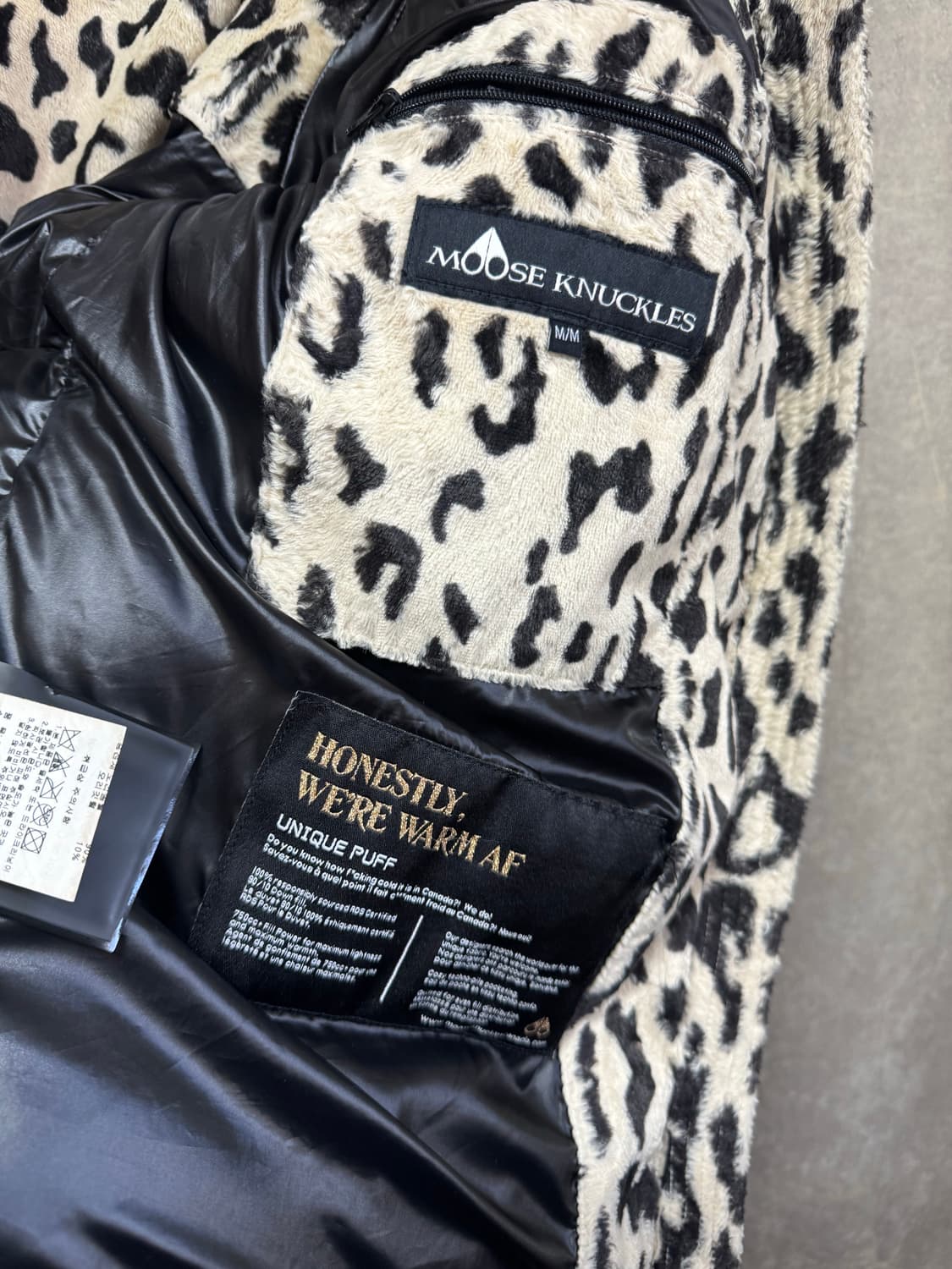 M / Moose Knuckles 무스너클 라니 송치 레오파드 패딩 푸퍼 상품이미지6