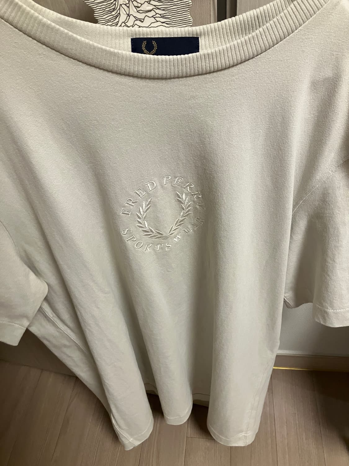 (XL) 프레드페리 자수 반팔 티셔츠 상품이미지1