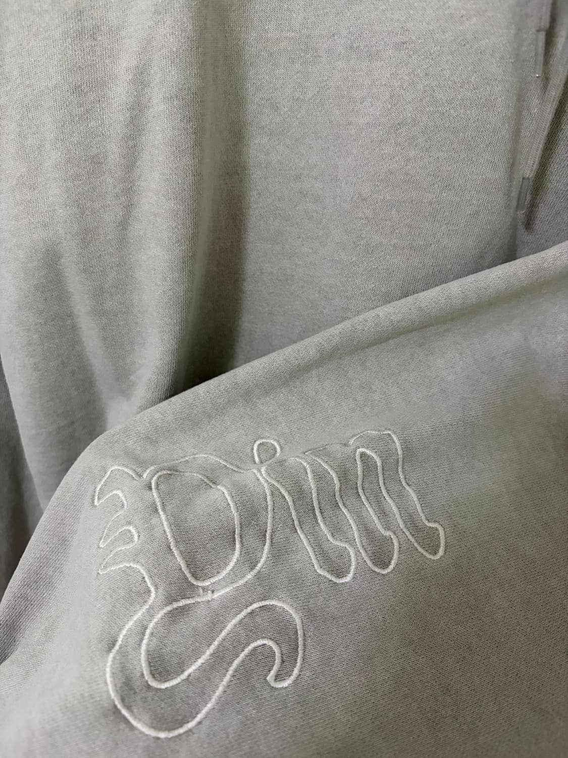 인앤양 피그먼트 후디 L.GREY (L) 상품이미지2