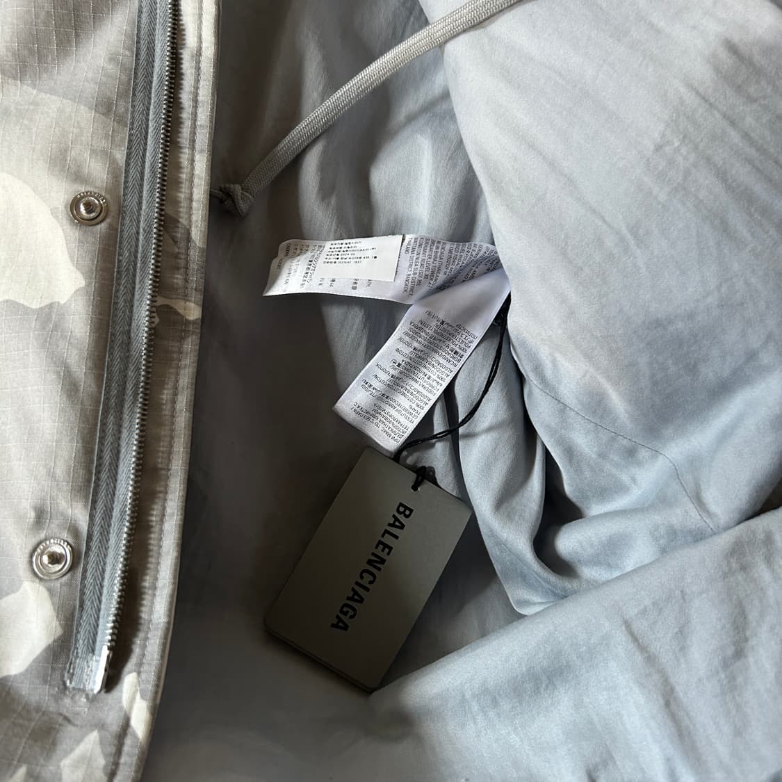 발렌시아가 카모플라쥬 바이커 아미 자켓 상품이미지9