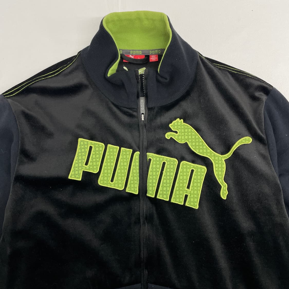 [puma] 블랙 벨벳 집업 상품이미지2