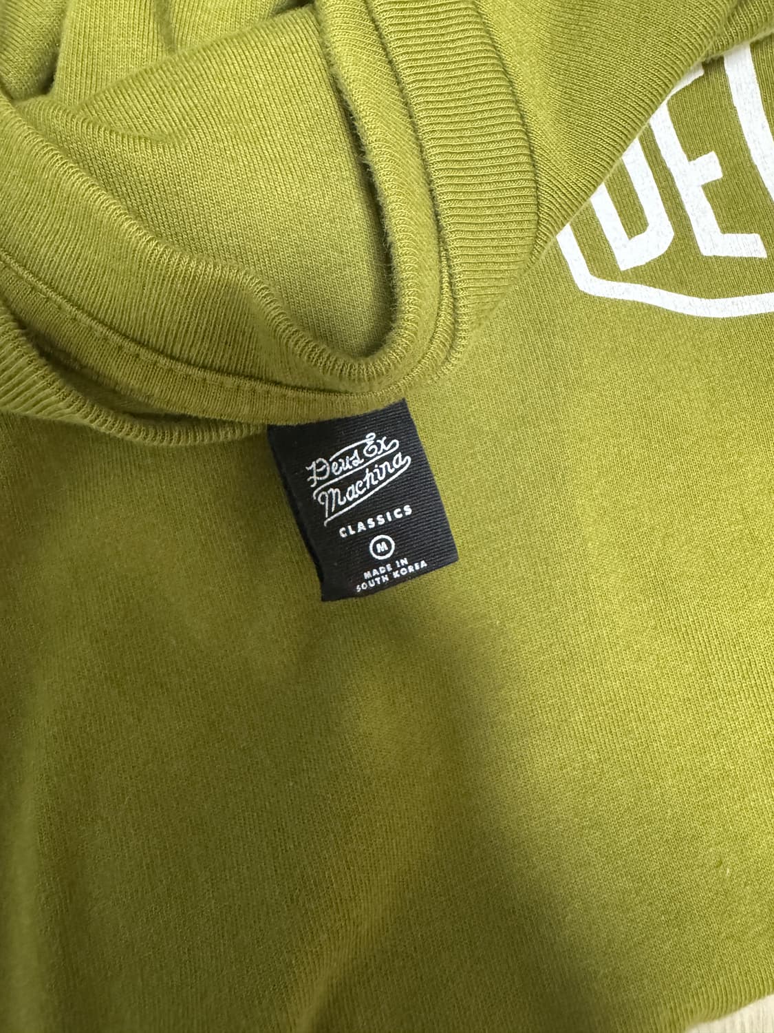 데우스 롱슬리브 상품이미지3