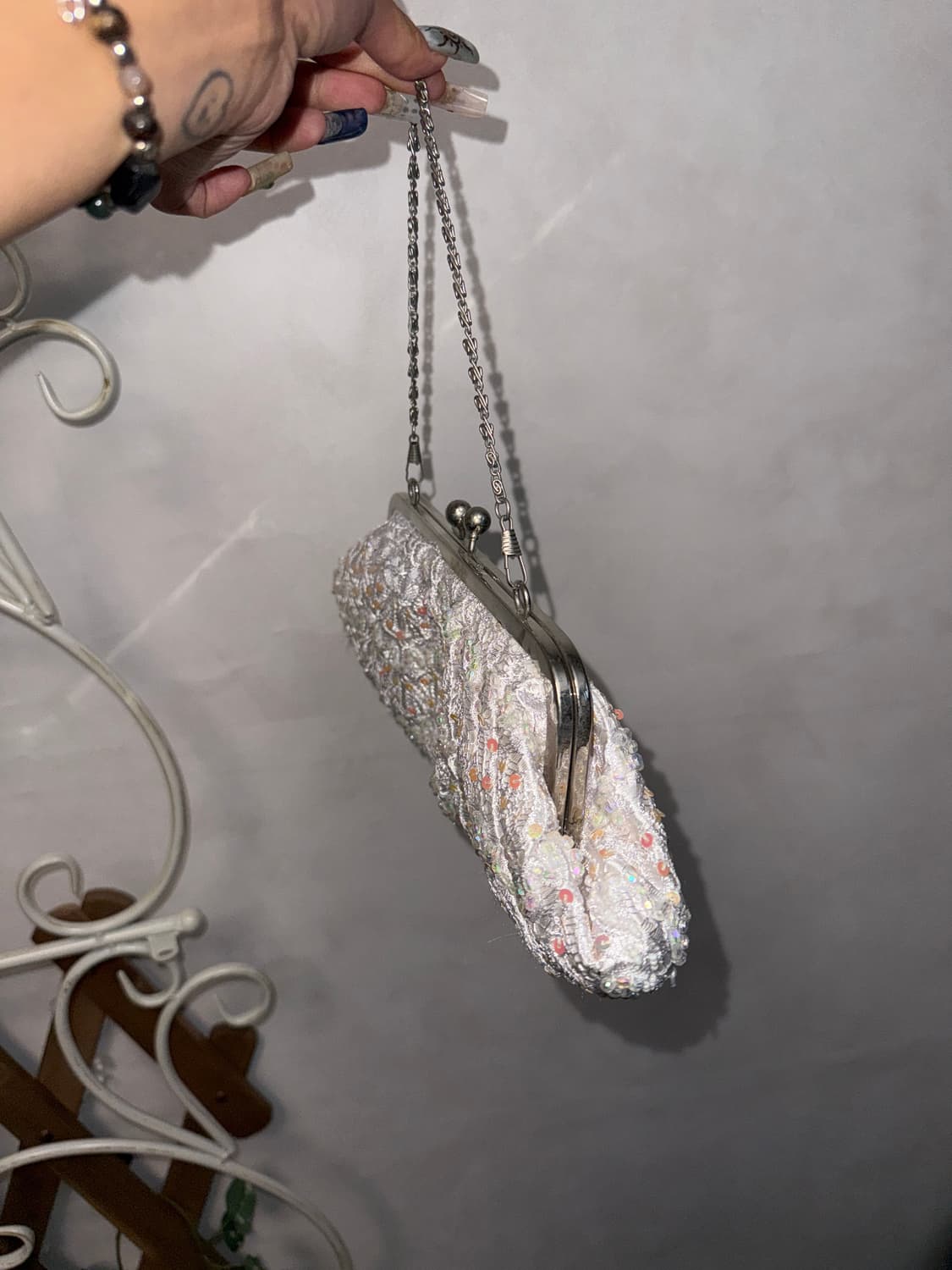 White fairy spangled beads chain bag 상품이미지3