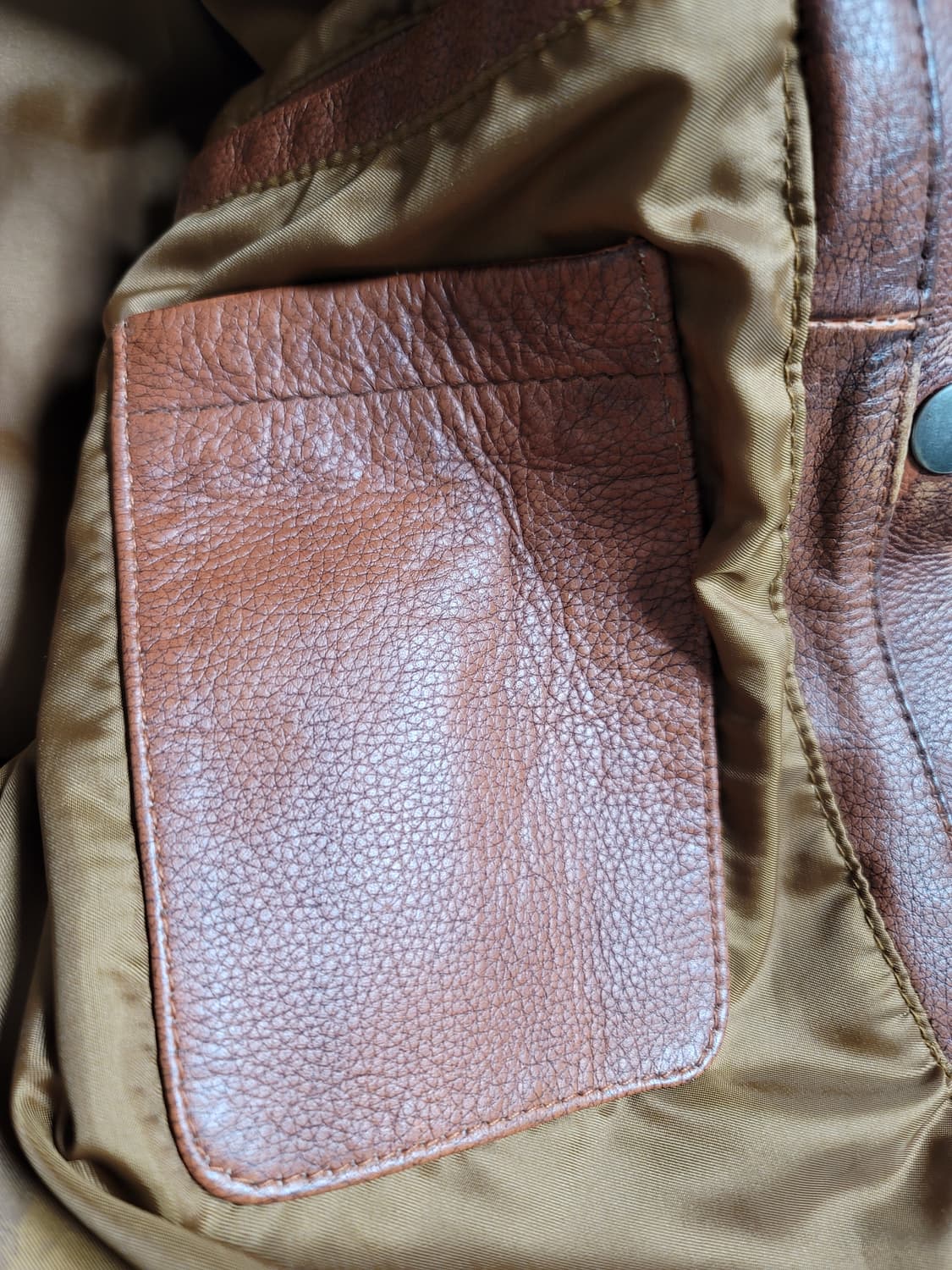 다이나믹레더 소가죽 베지터블 남성100정사이즈 상태굿
 상품이미지7