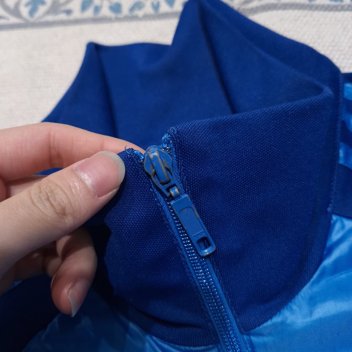 아디다스 00s 블루 톤톤 삼선 스펠아웃 로고 유광 트랙탑 집업 져지 상품이미지6