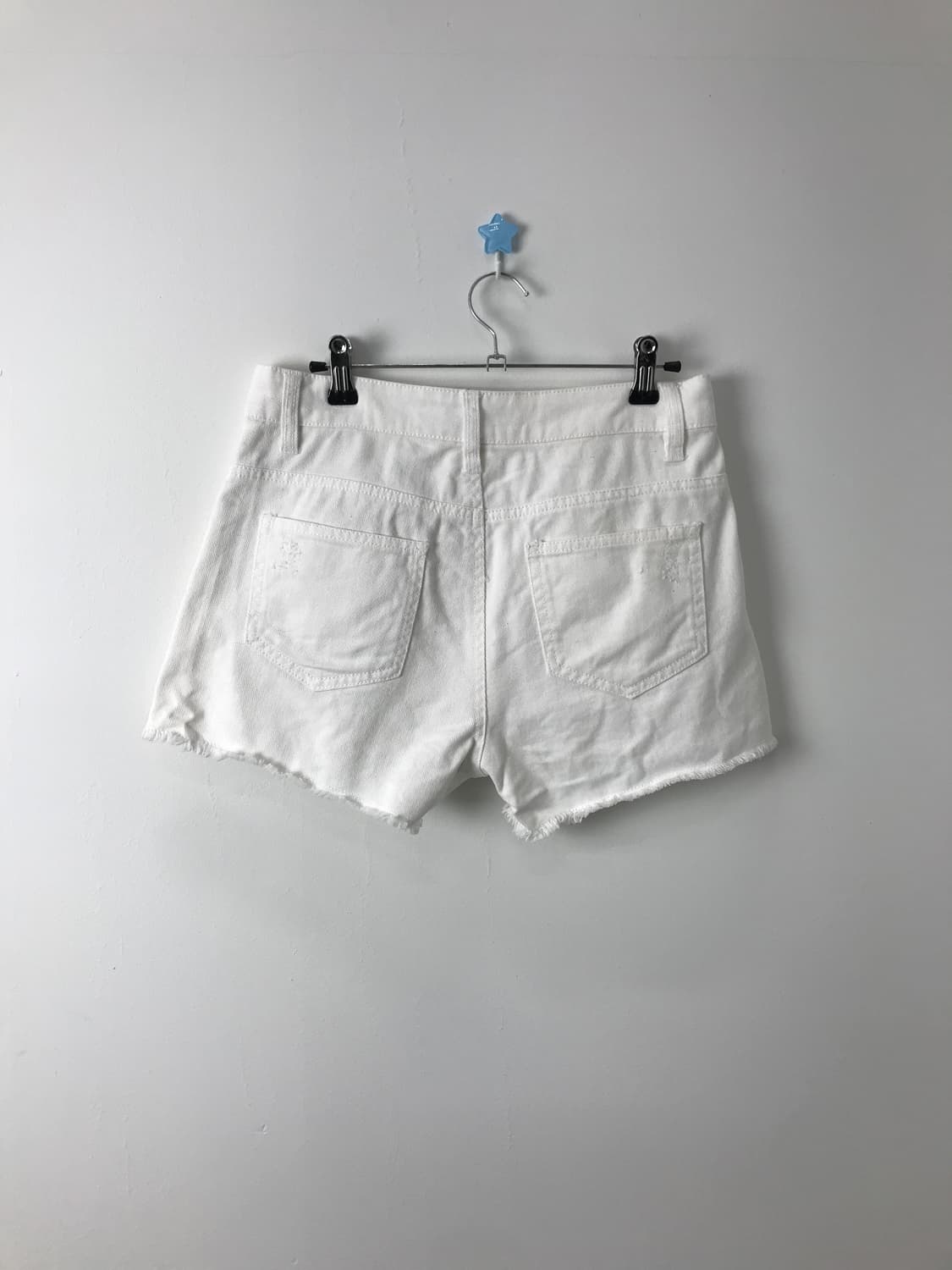 Avail Mode White Cotton Shorts 상품이미지2