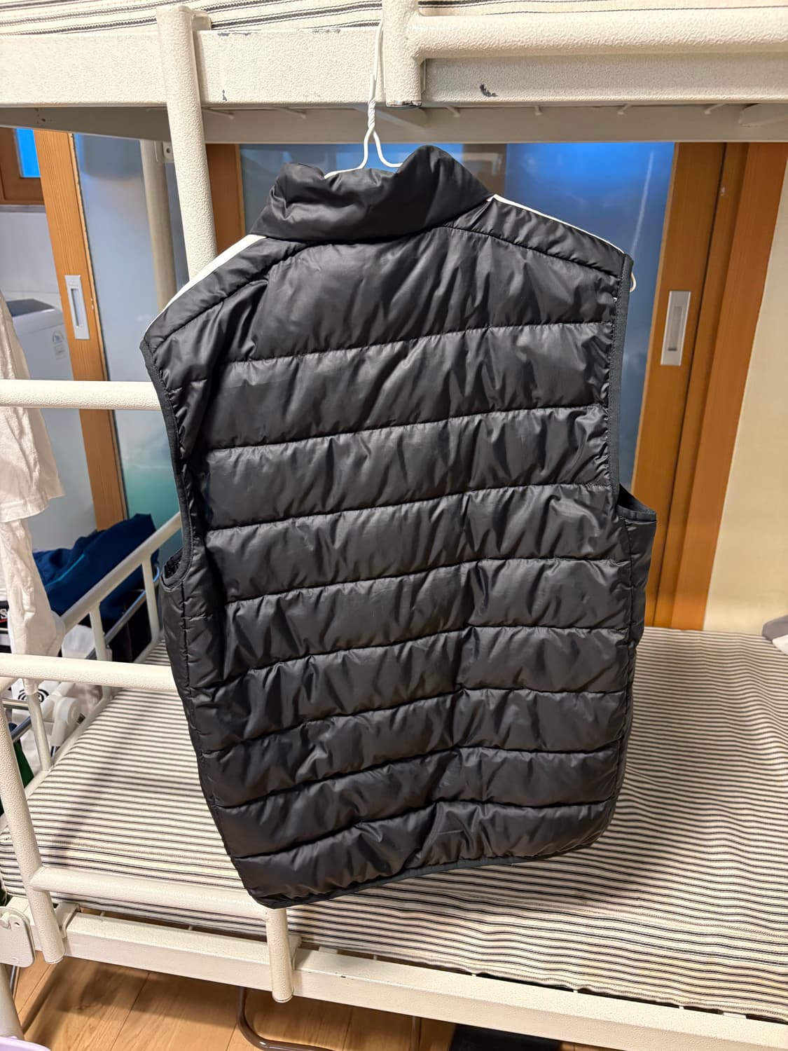 아디다스 조끼패딩 상품이미지2