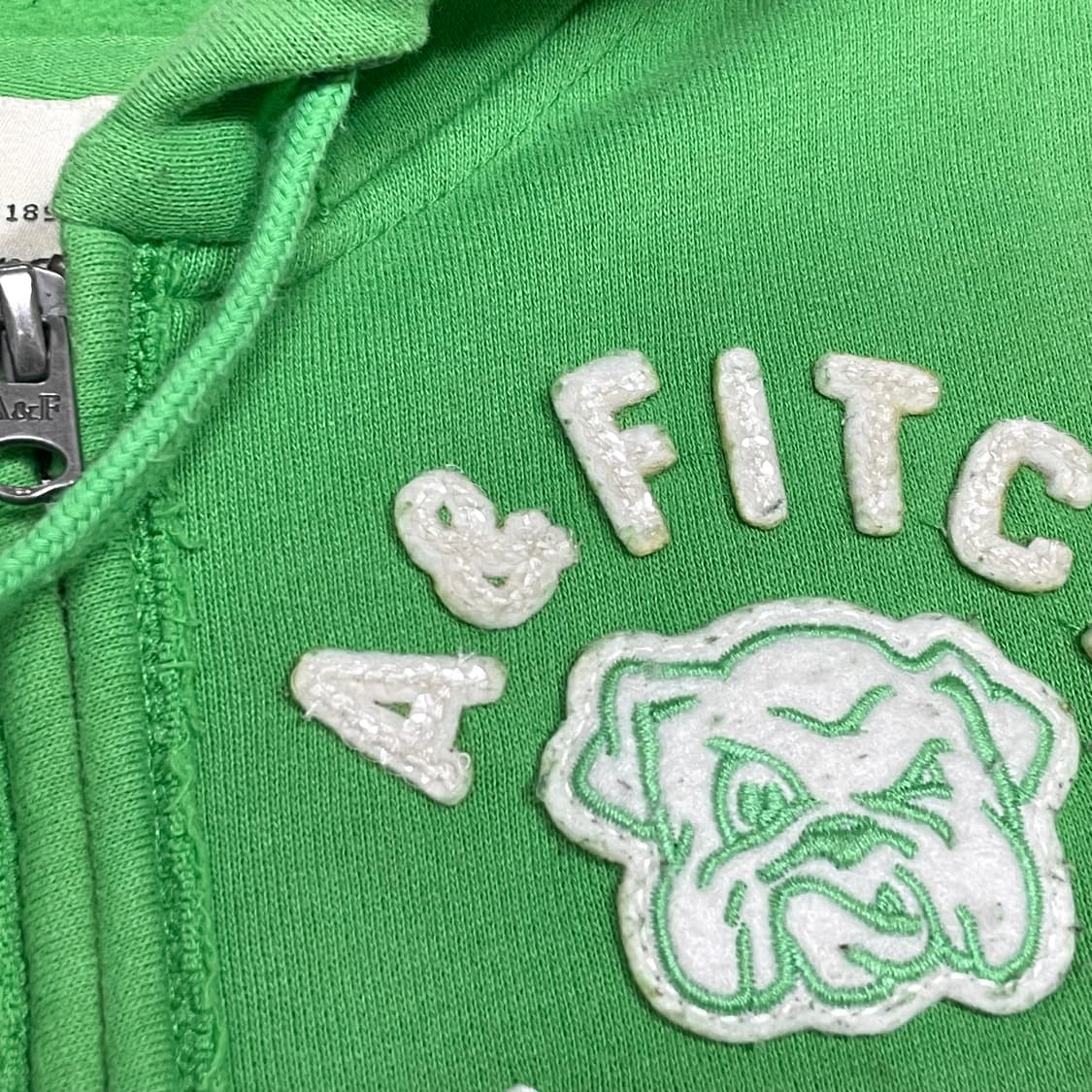 아베크롬비 연두 자수디테일 기모 집업 후드티셔츠 여성XS 상품이미지3