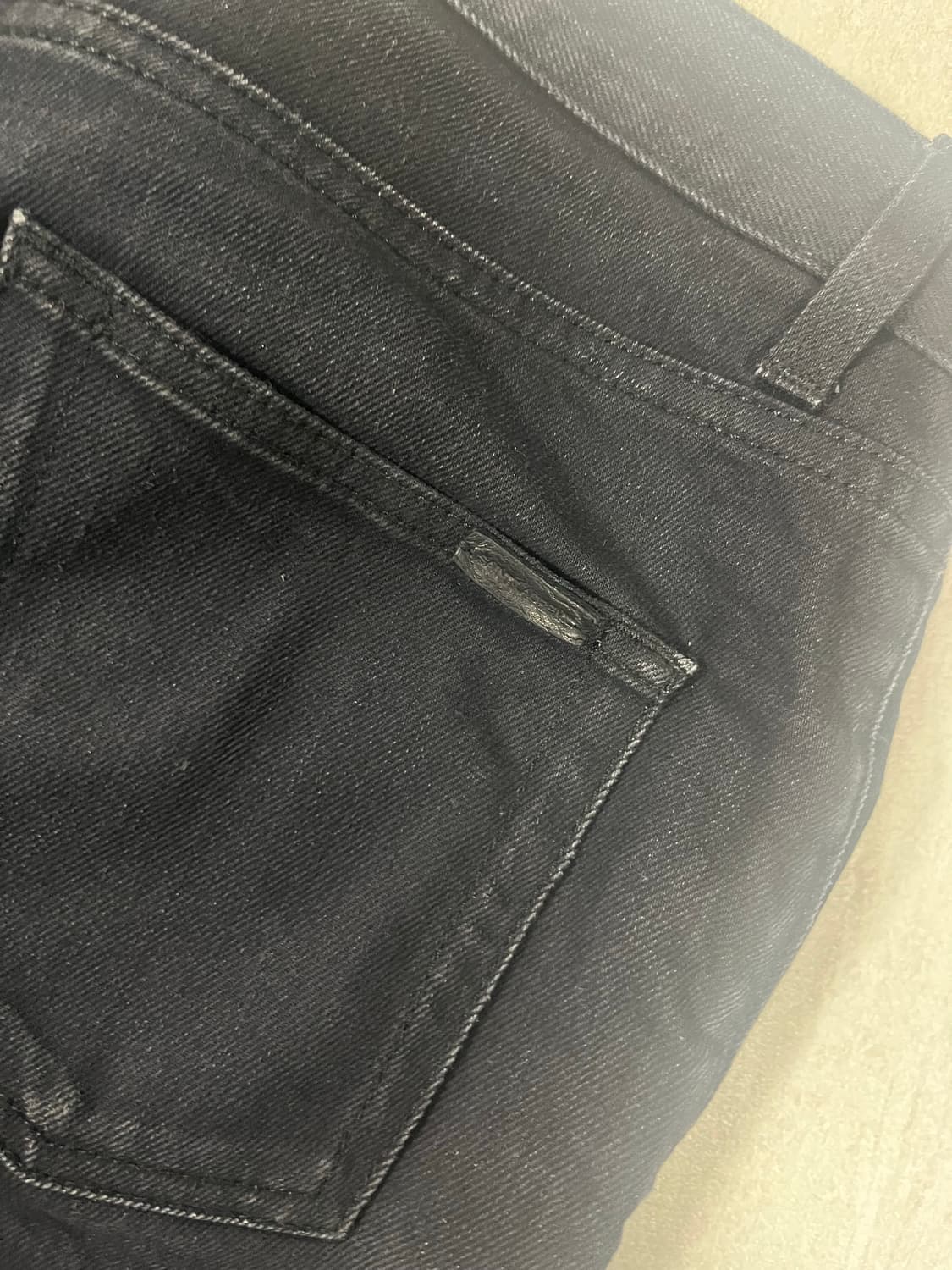 생로랑 디스트로이 쇼츠 28size 상품이미지3