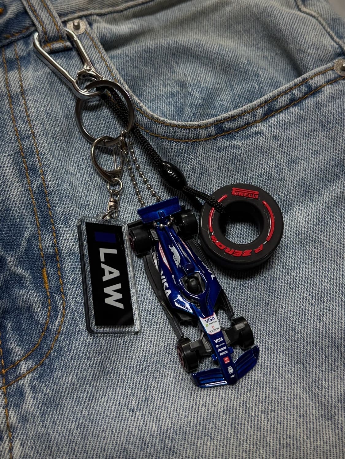 Visa Cash App Racing Bulls F1 Team 상품이미지4