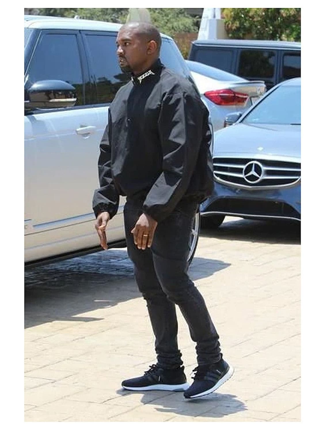 칸예 아크네 유즈드 캐시 진 블랙 상품이미지1