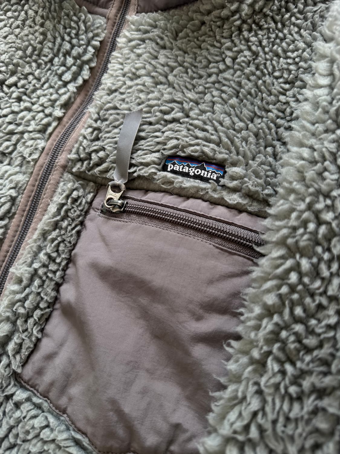 [L] 파타고니아 02s 딥파일 다크 그린 상품이미지6