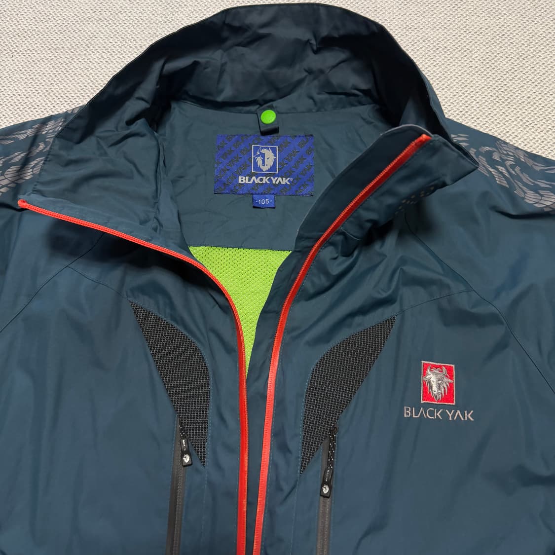 블랙야크 익스트림 피크 바람막이 자켓 상품이미지2