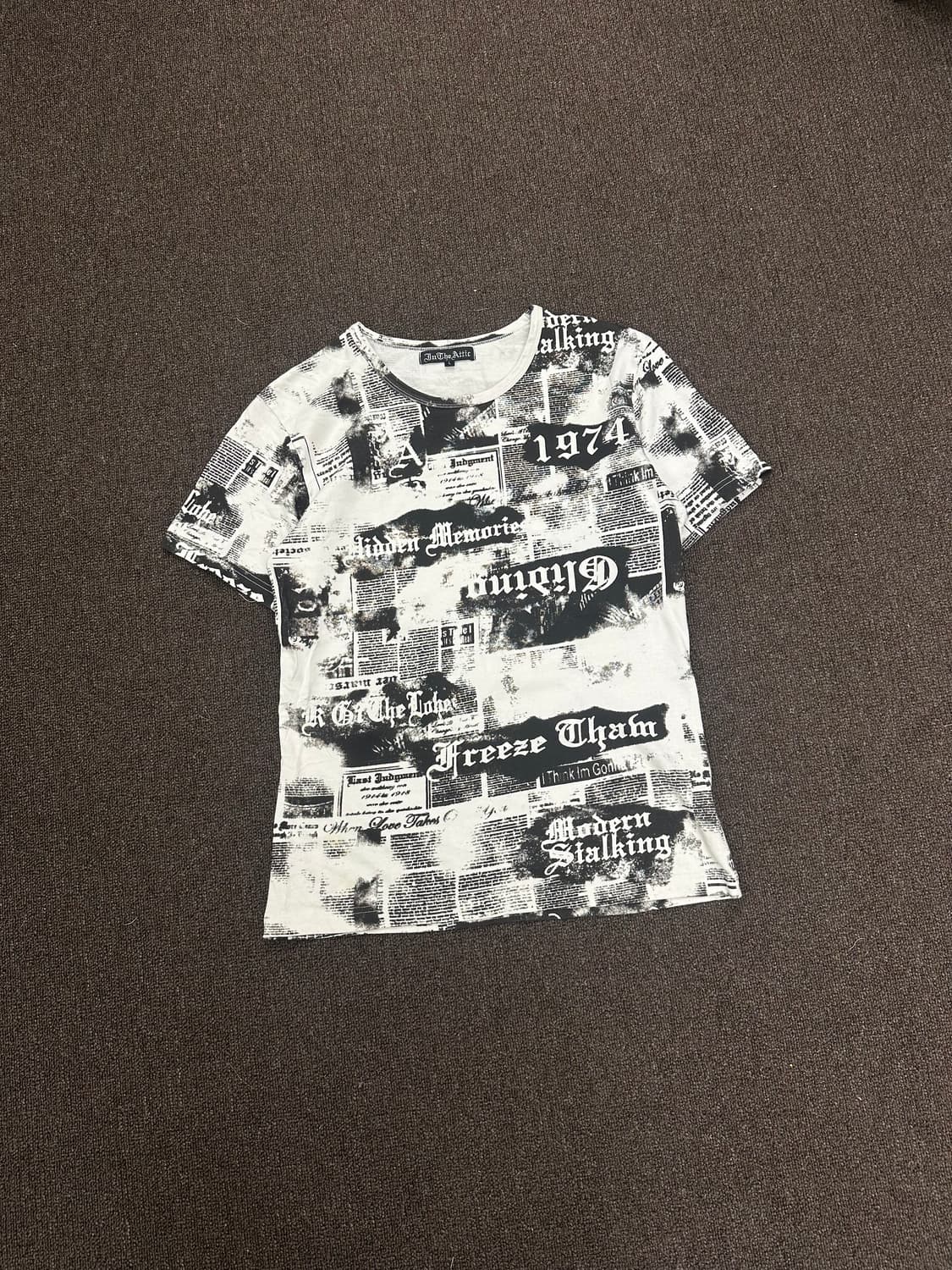 L)In The Attic 빈티지 여성 펑크 프린팅 반팔 티셔츠 상품이미지2