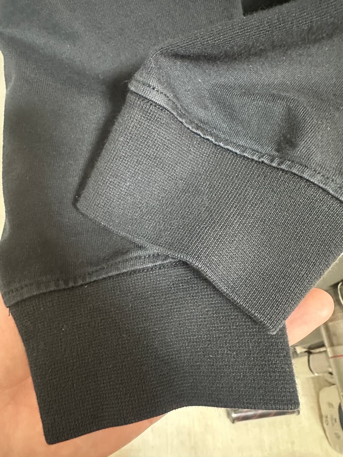 스톤아일랜드 블랙 롱슬리브 XL 상품이미지5