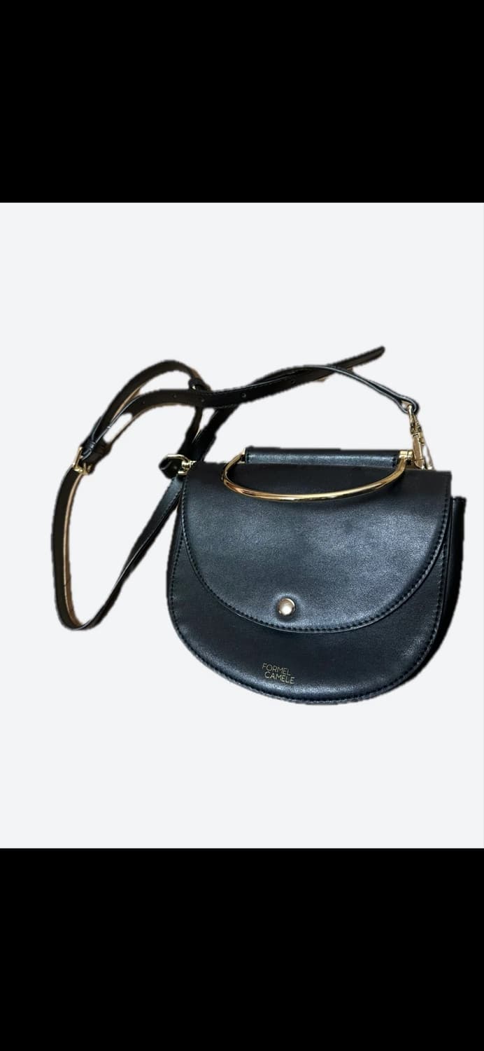 차정원 포멜카멜레 블랙 레더 크로스백 상품이미지2