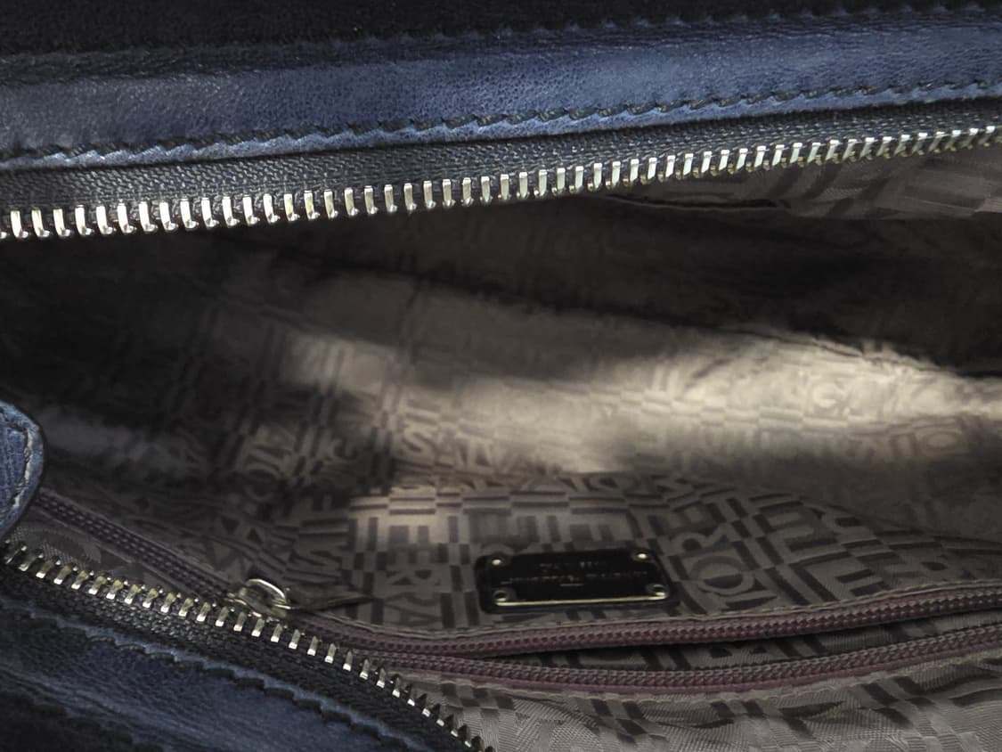 페레가모 간치니 만두백 네이비 토트,숄더백 상품이미지4