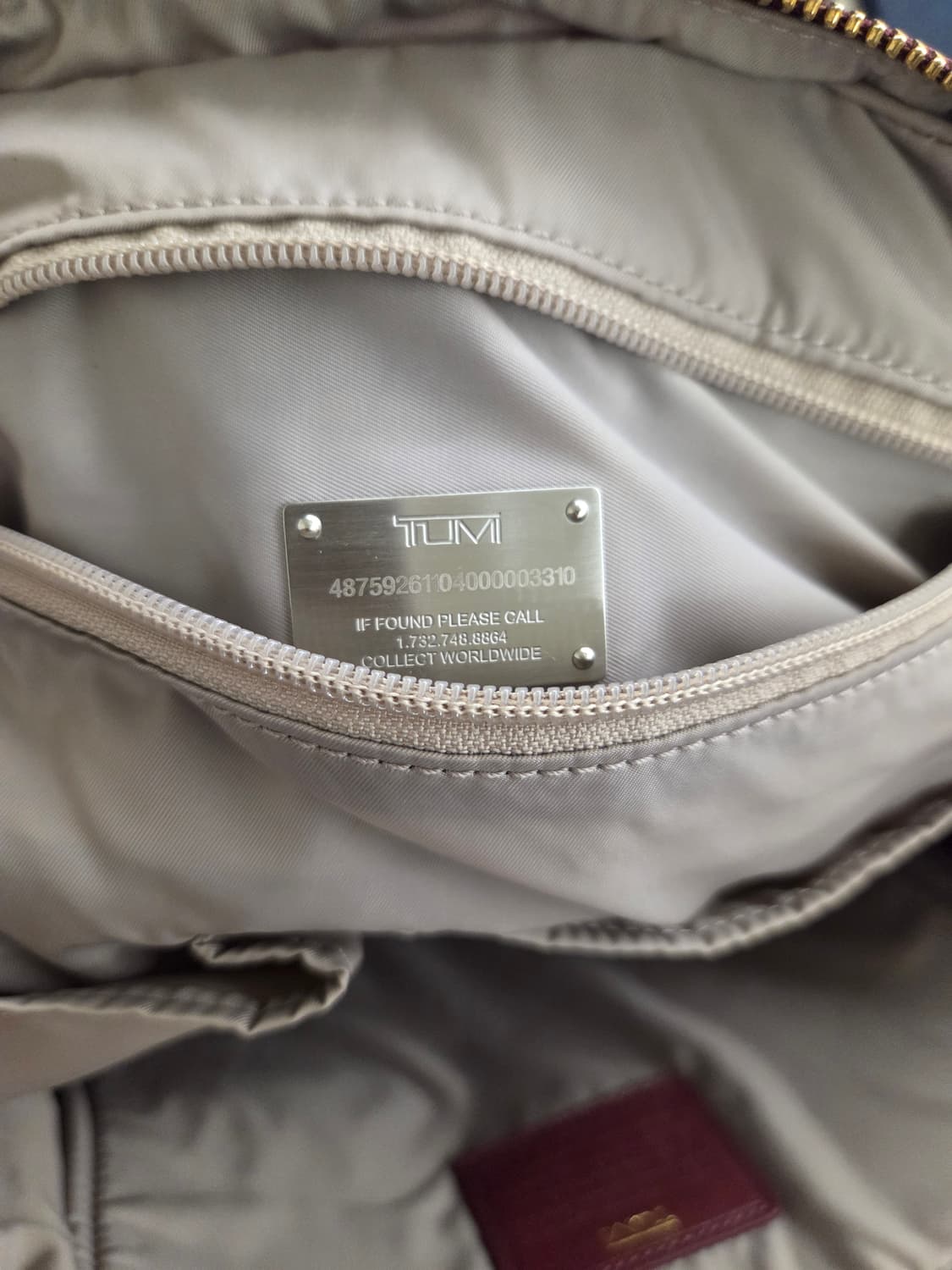 투미 여성 버건디 백팩 상품이미지8