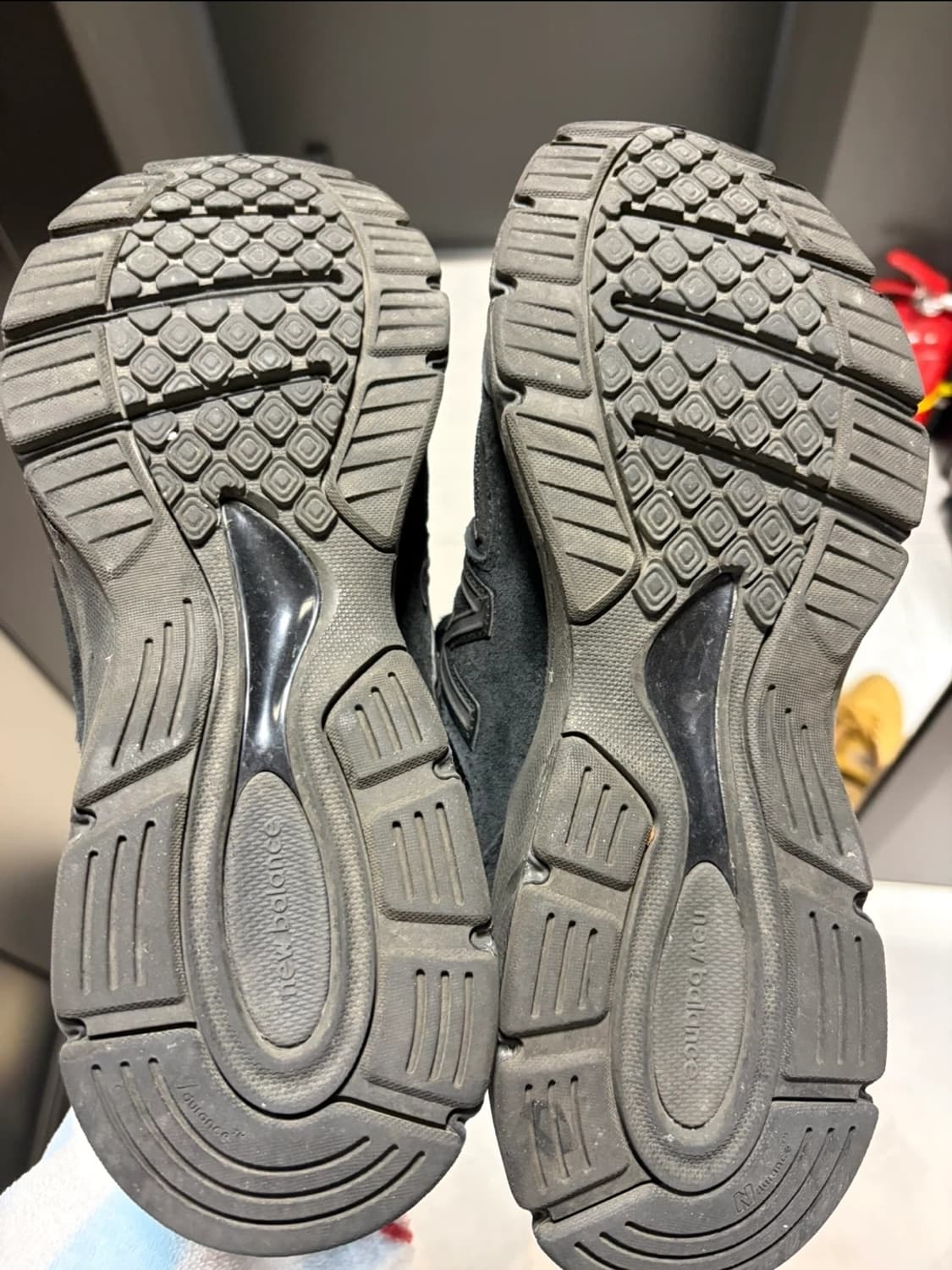 뉴발란스 990v4 트리플블랙 265사이즈 판매  상품이미지5