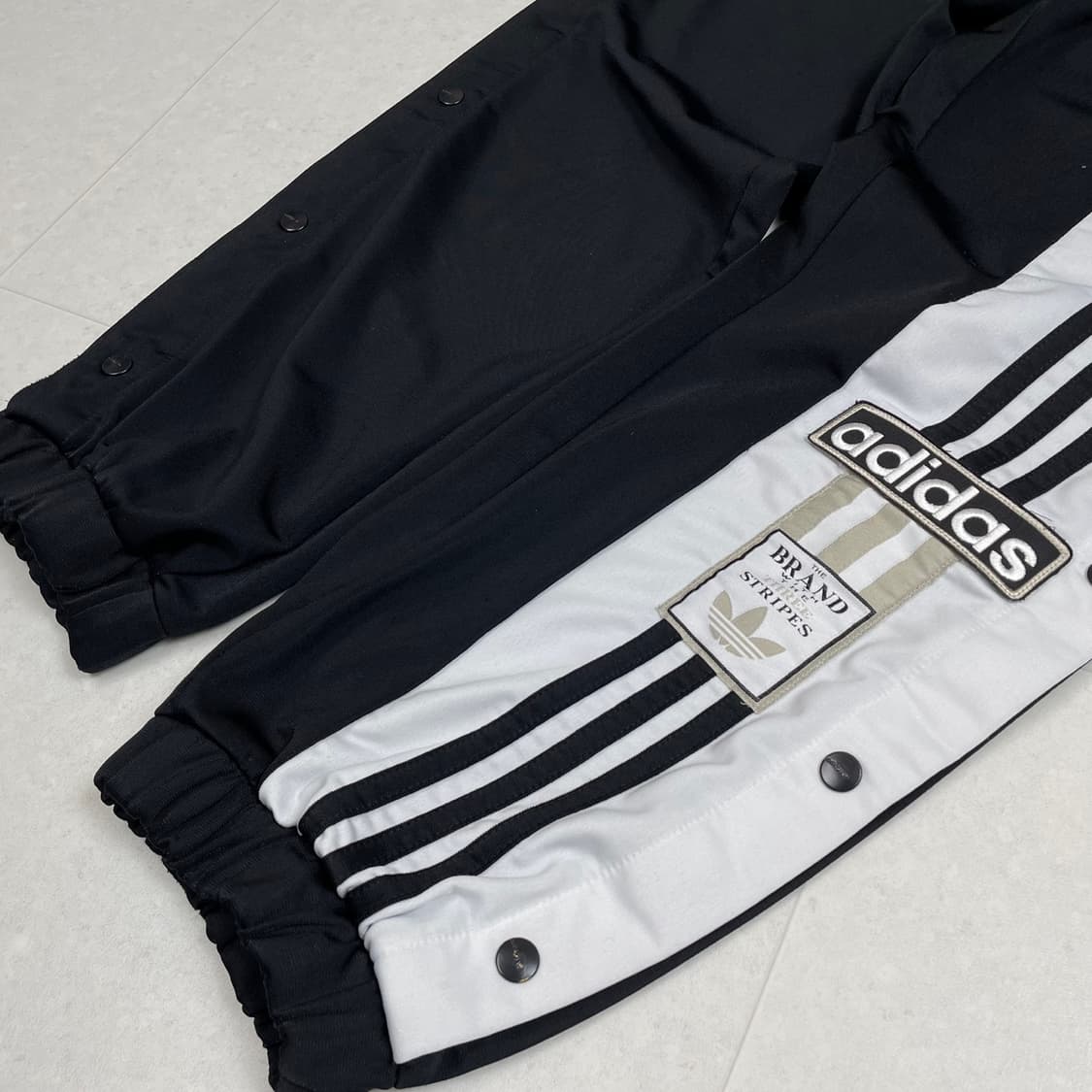 아디다스 Adidas 블랙 아디브레이크 스냅 트랙팬츠 XS 상품이미지5