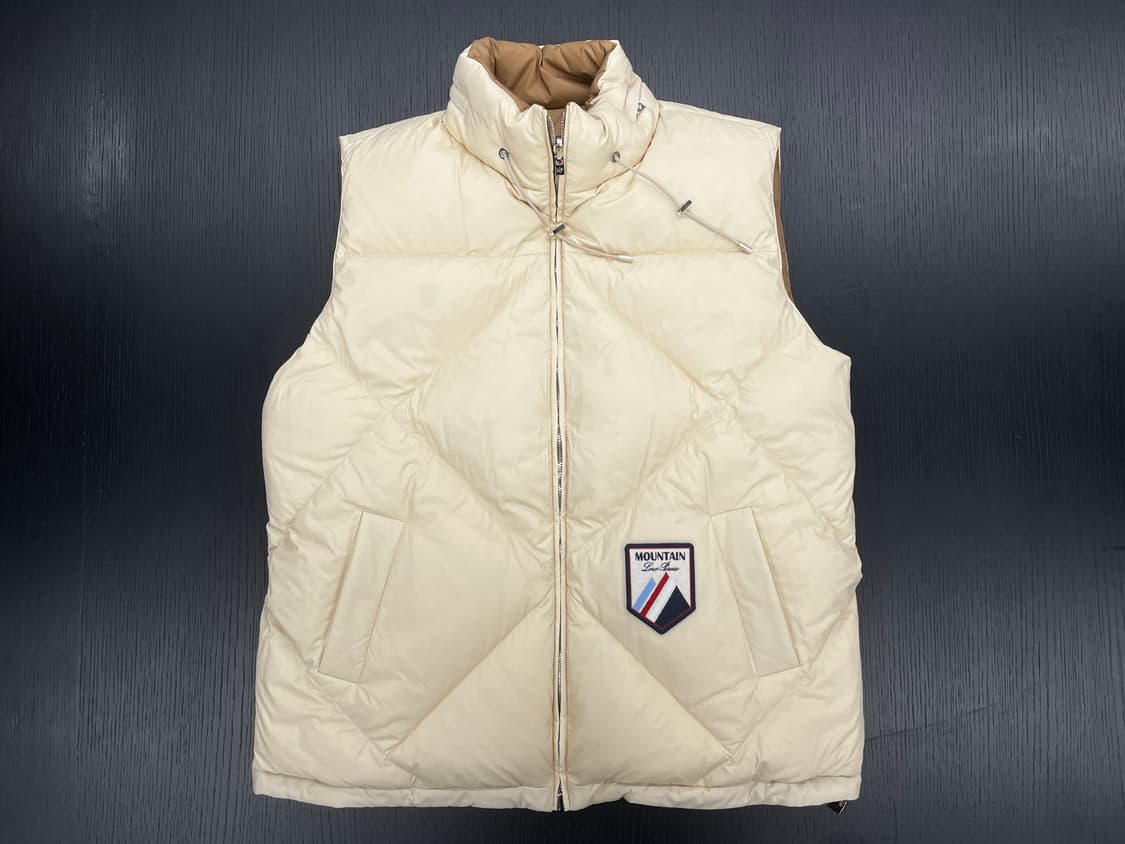 로로피아나 리버시블 구스다운 조끼 M(100-105) (새상품) 상품이미지1