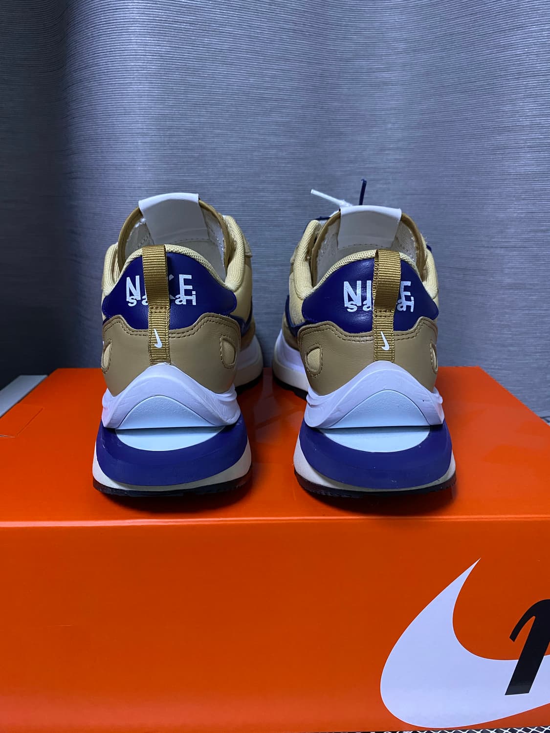 [270] 나이키X사카이 베이퍼와플 세서미 상품이미지2