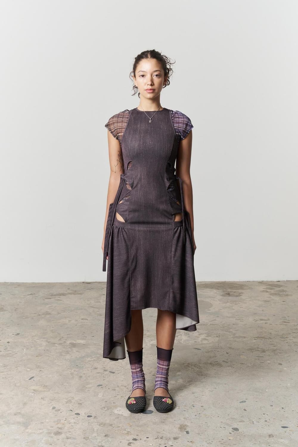 Arum Cutout Dress, Slate 상품이미지2