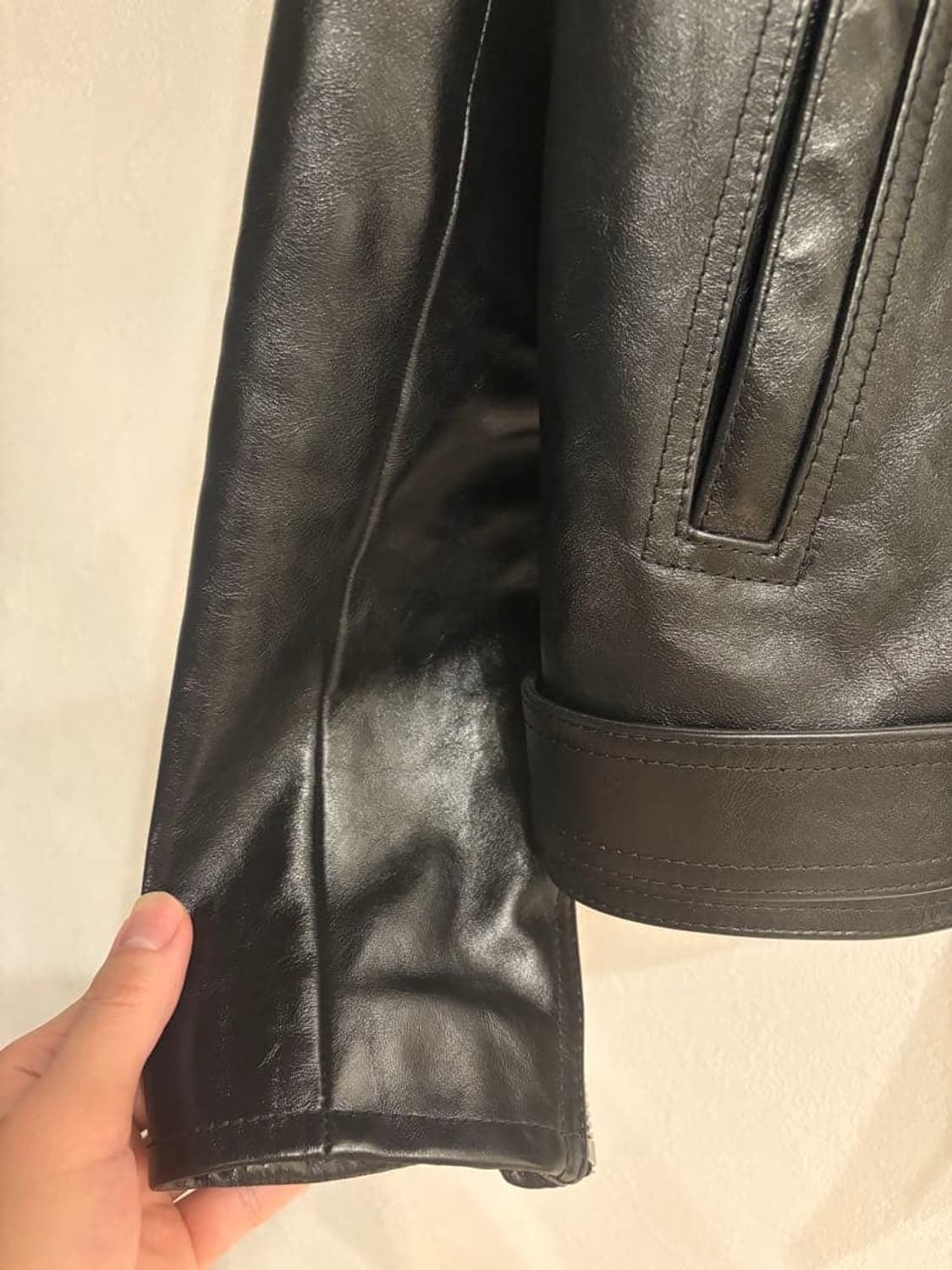 [투어스 도훈님 착용] 셀린느 24AW 레더 자켓 상품이미지6