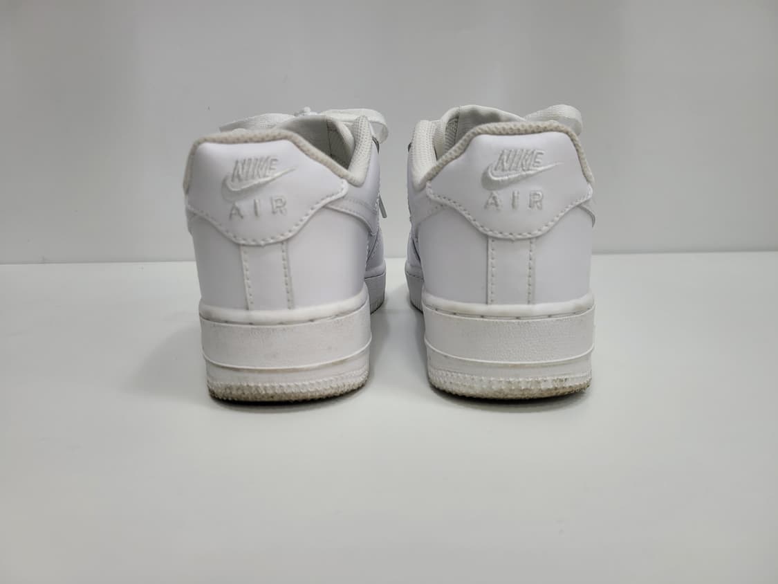 나이키 에어포스1 '07로우 화이트 스니커즈 / 230사이즈
 상품이미지5