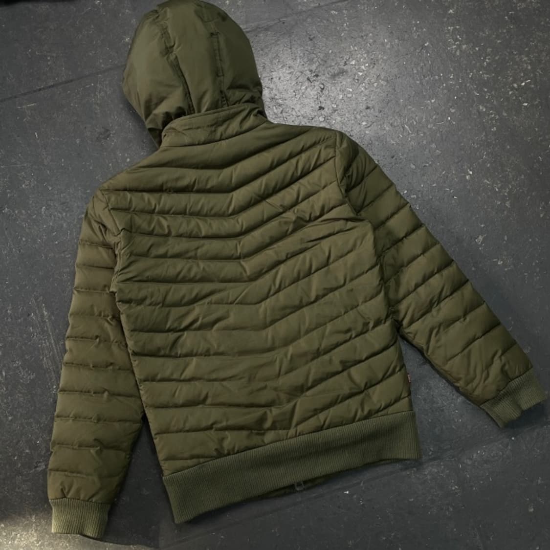 95 리바이스 카키 경량패딩  상품이미지6