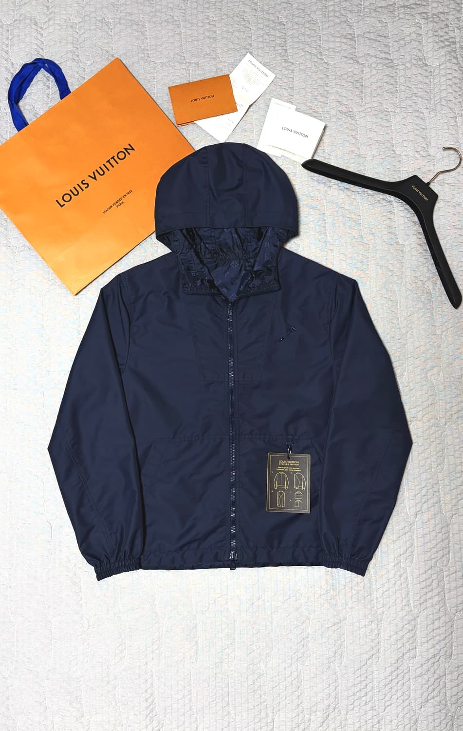 루이비통 리버서블 바람막이 상품이미지3