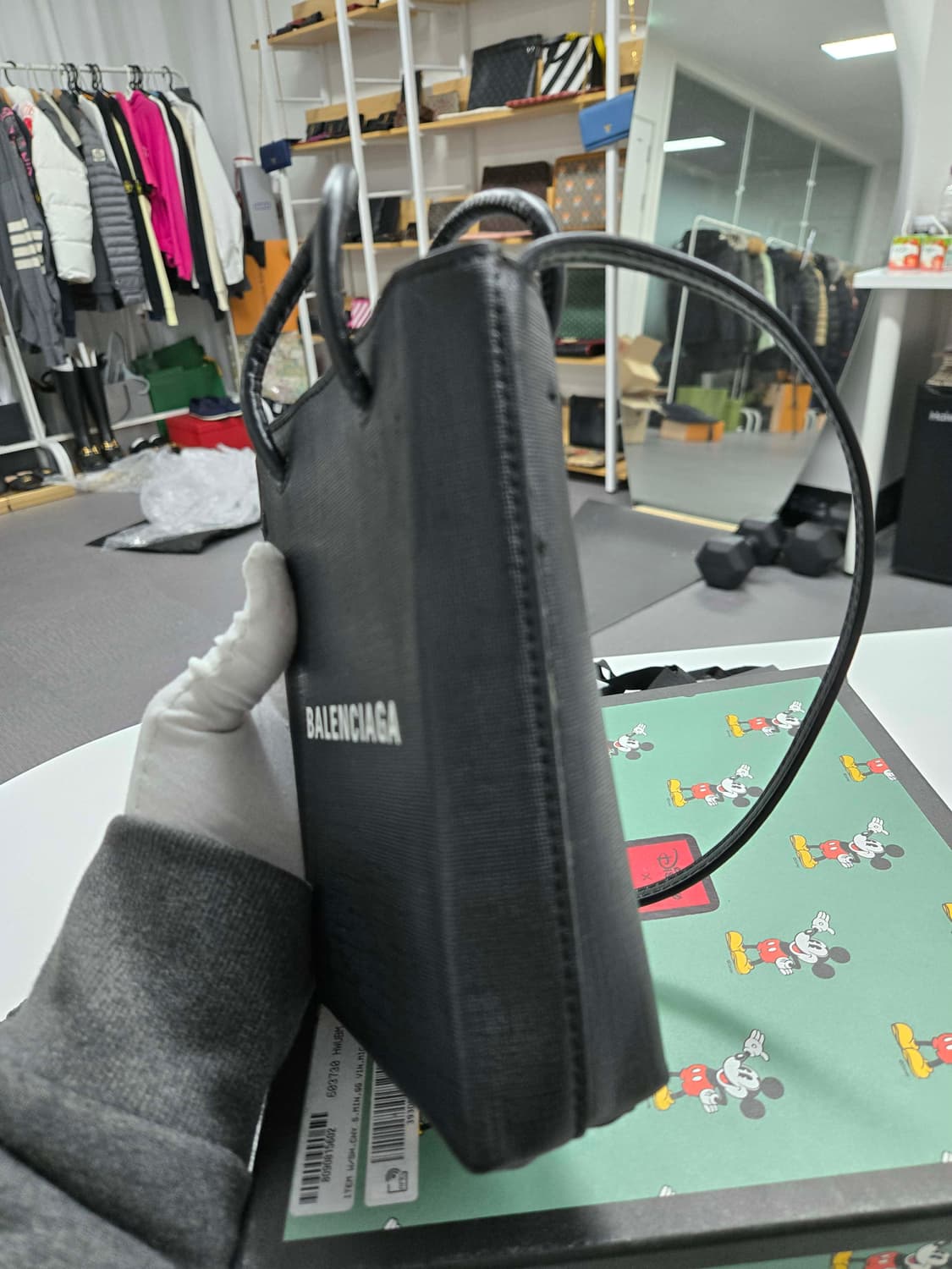 [정품]발렌시아가 폰홀더백 상품이미지4