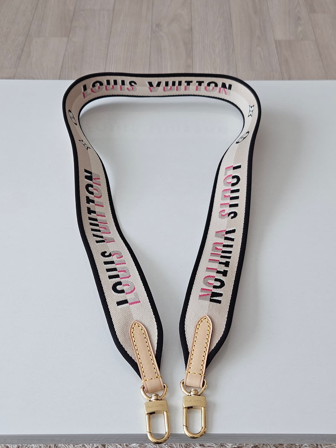 루이비통 스트랩 아이보리 숄더 상품이미지1