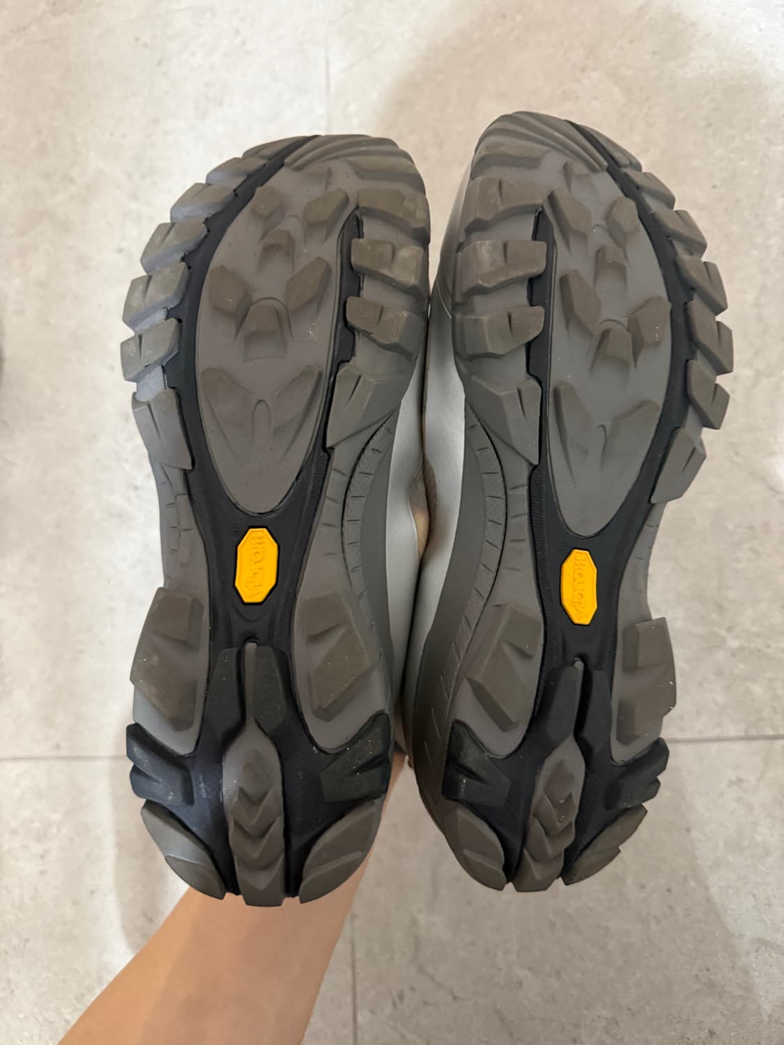 로우클래식 T-1 Lc 비브람 스니커즈 실버 상품이미지4