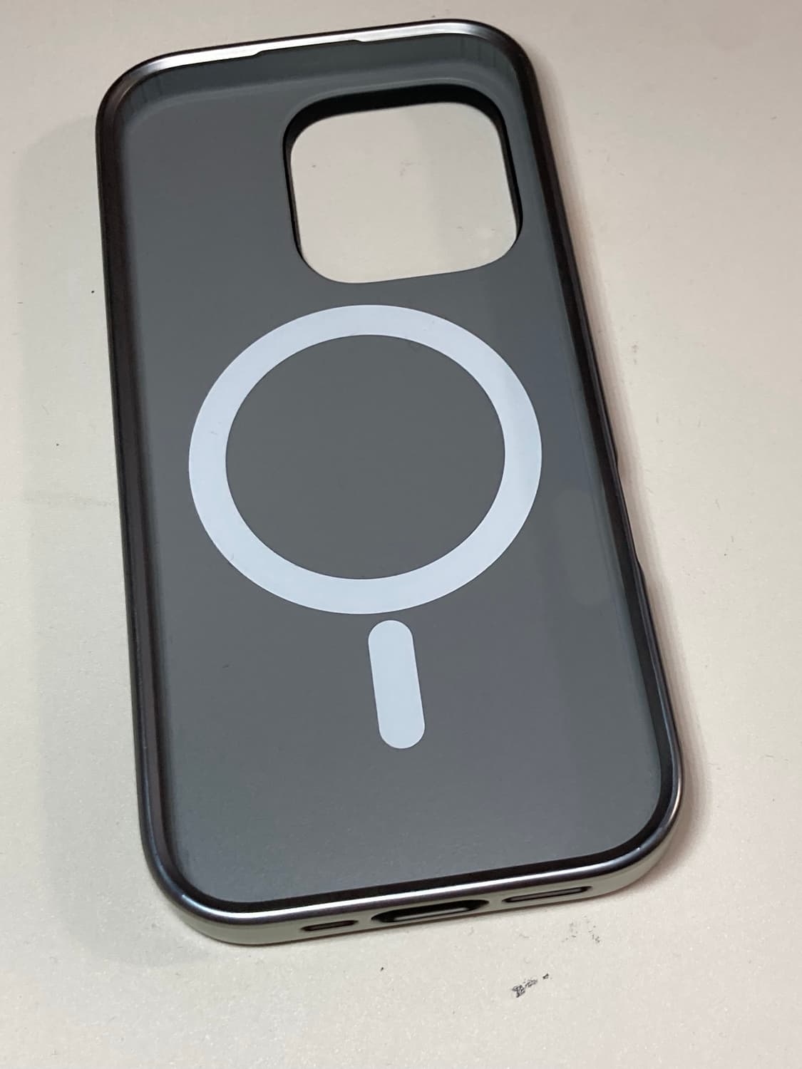 케이스티파이 x 오픈 Yy 아이폰16프로 맥세이프 실버 미러 상품이미지3