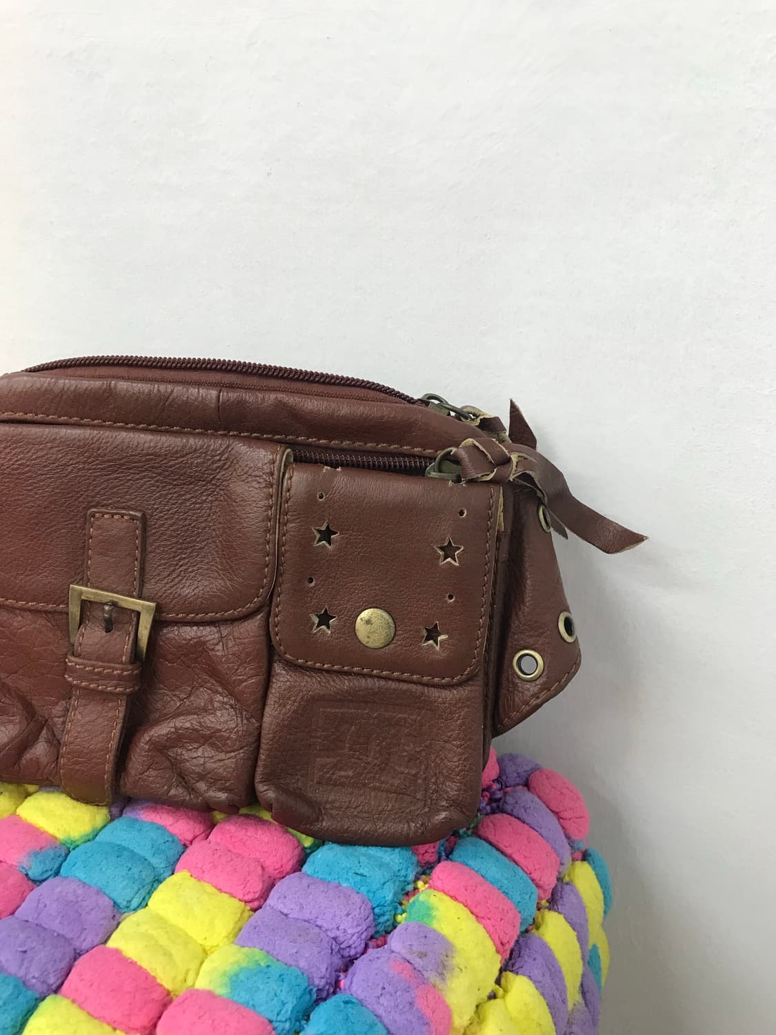 빈티지 별 펀칭 디테일 가죽 웨이스트백 벨트가방  상품이미지4