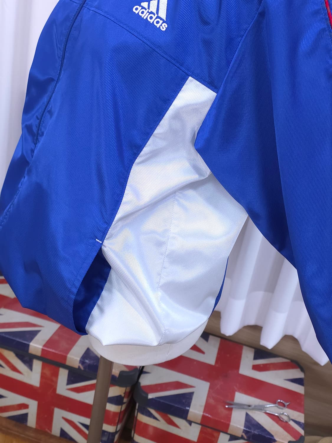 06's 아디다스 블루 화이트 배색 트랙탑 상품이미지2