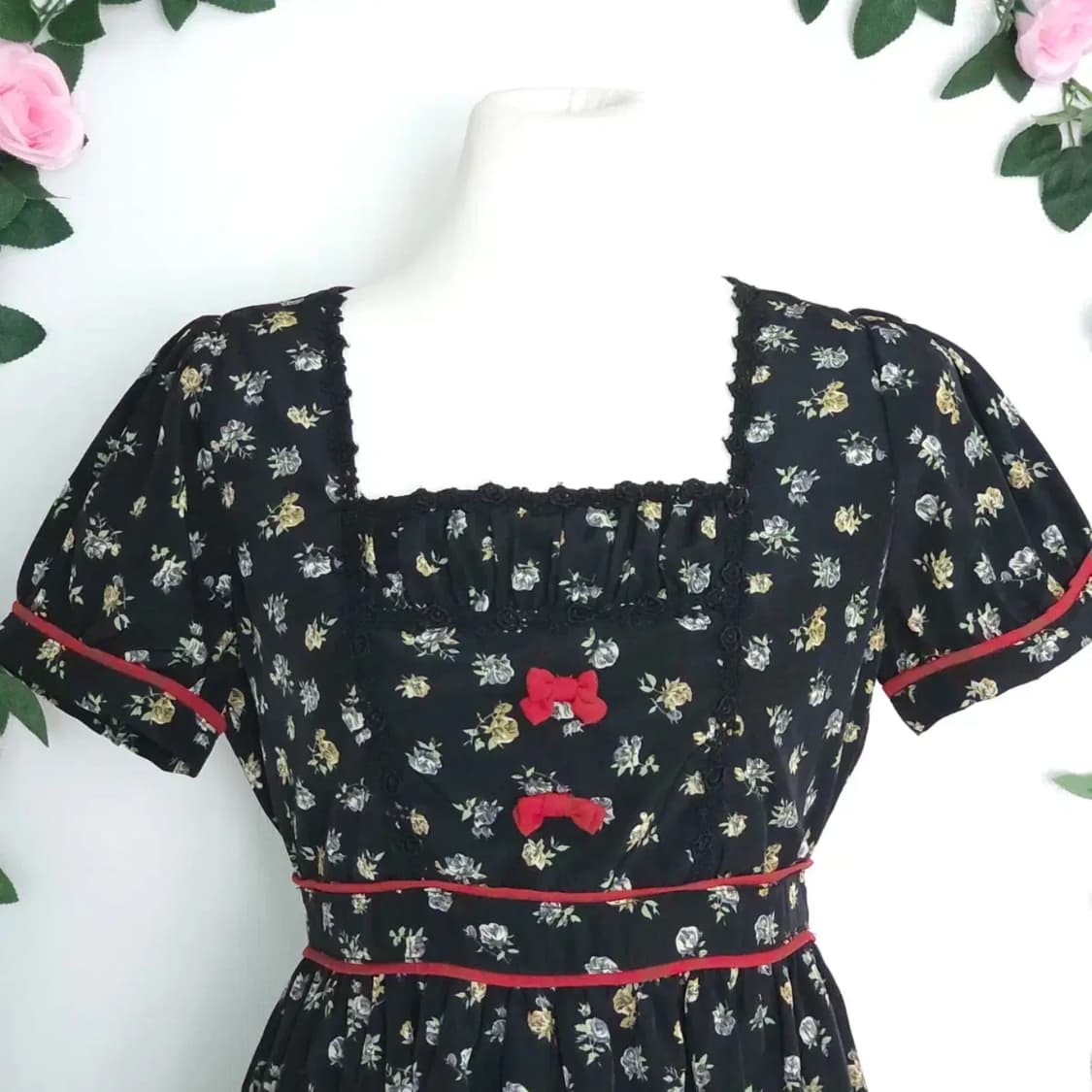 앙크루즈 블랙원피스  상품이미지2