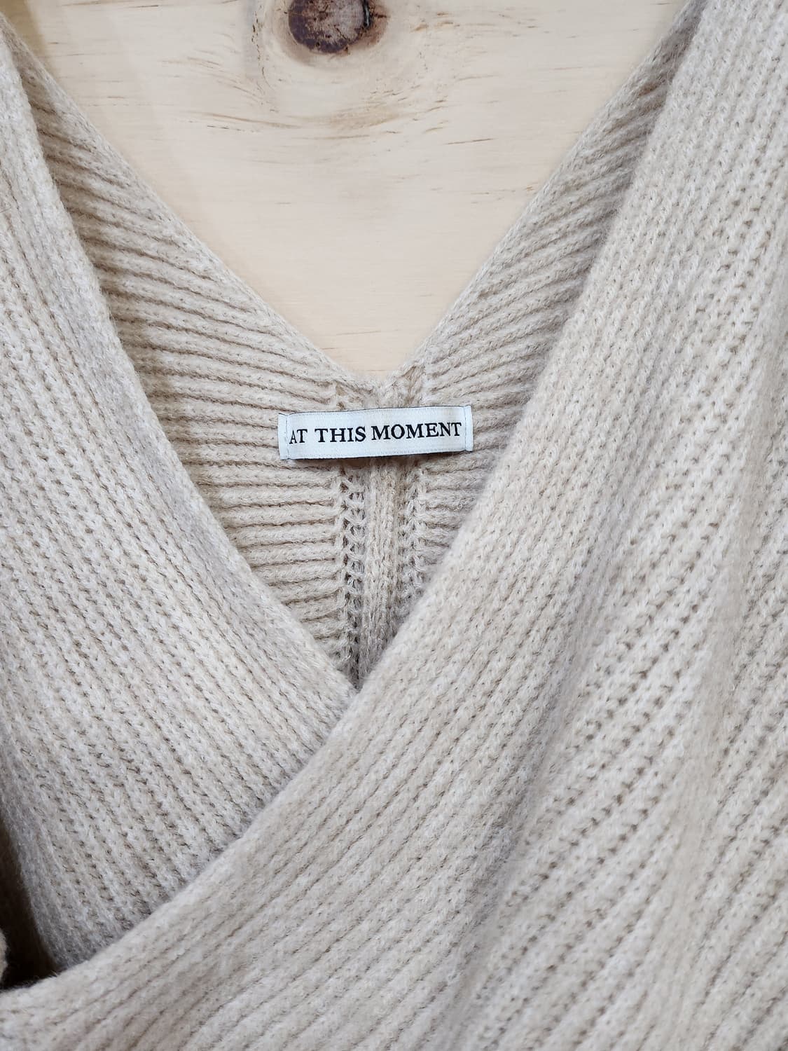 438) 앳디스모먼트 랩st 니트 상품이미지3