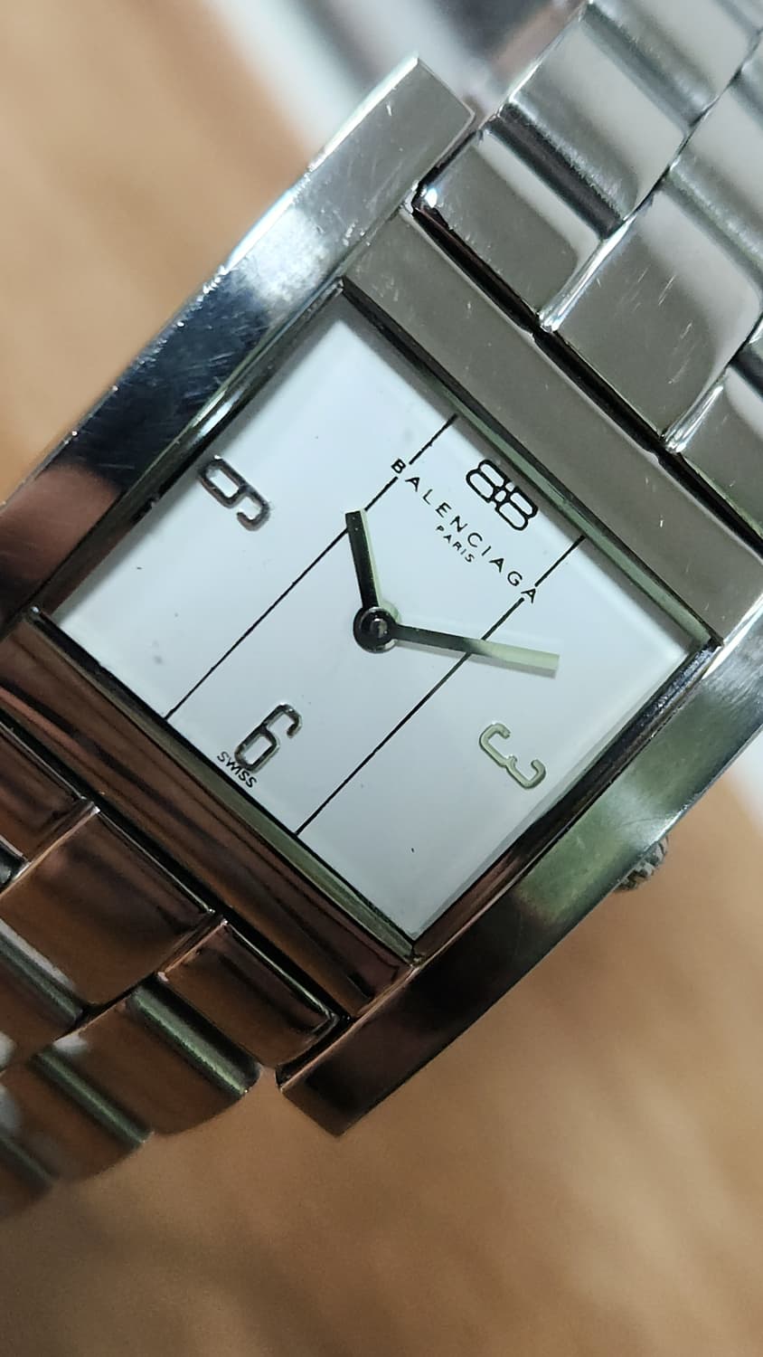 # 빈티지 발렌시아가 스퀘어 망치 여성명품시계 급처 상품이미지2