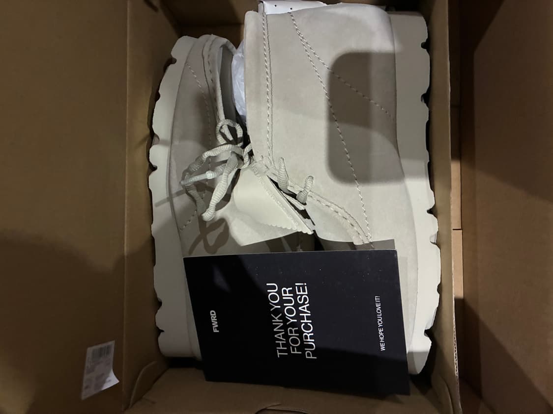 클락스X파프 베이지 255 상품이미지1