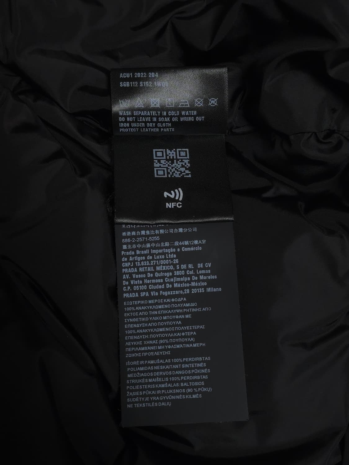 [48] 프라다 리나일론 패딩 블랙(SGB112) 상품이미지8